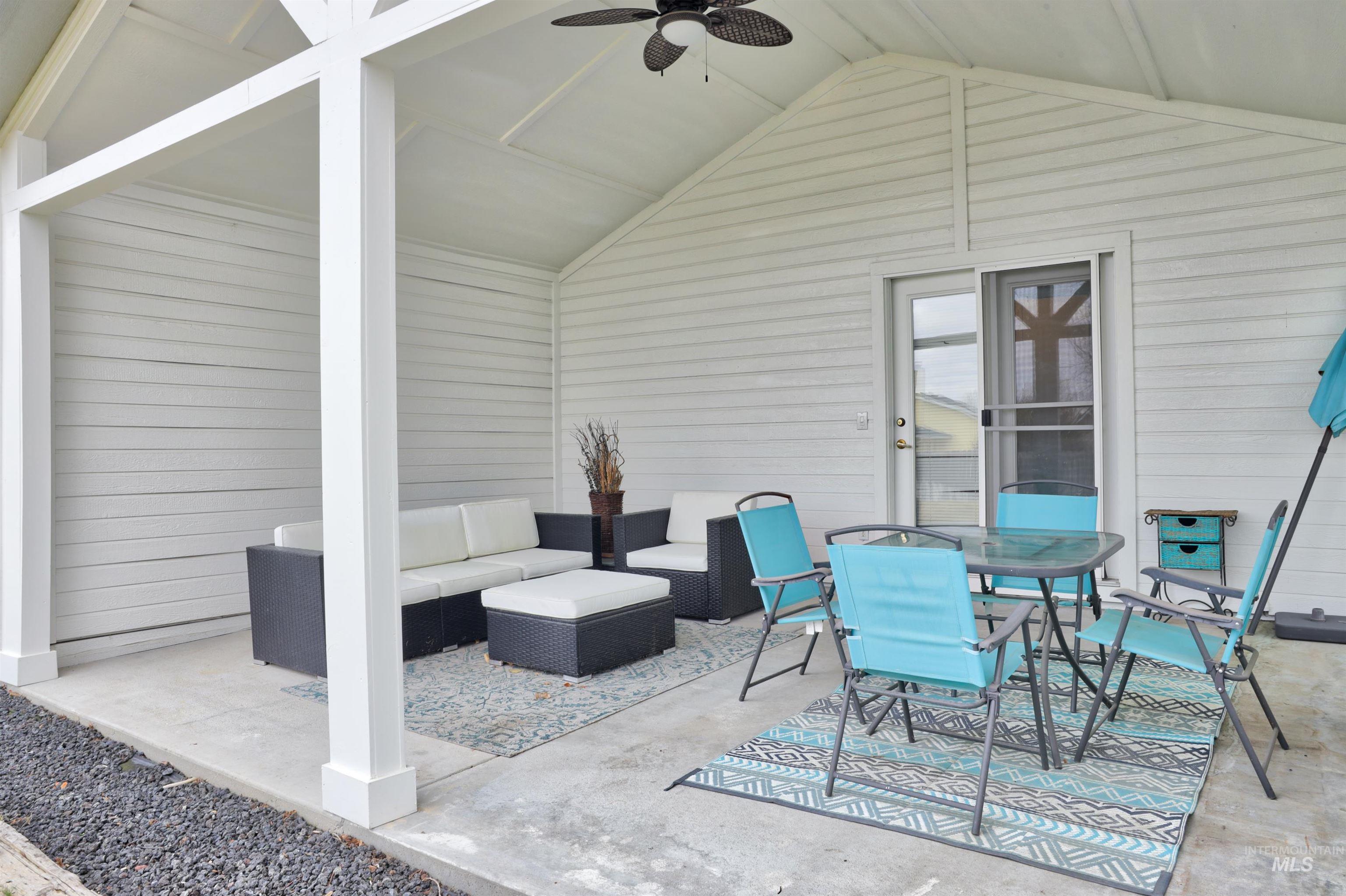 2617 N Leann Way, Meridian, Idaho 83646, 3 Bedrooms, 2 Bathrooms, Residential For Sale, Price $415,000,MLS 98971877