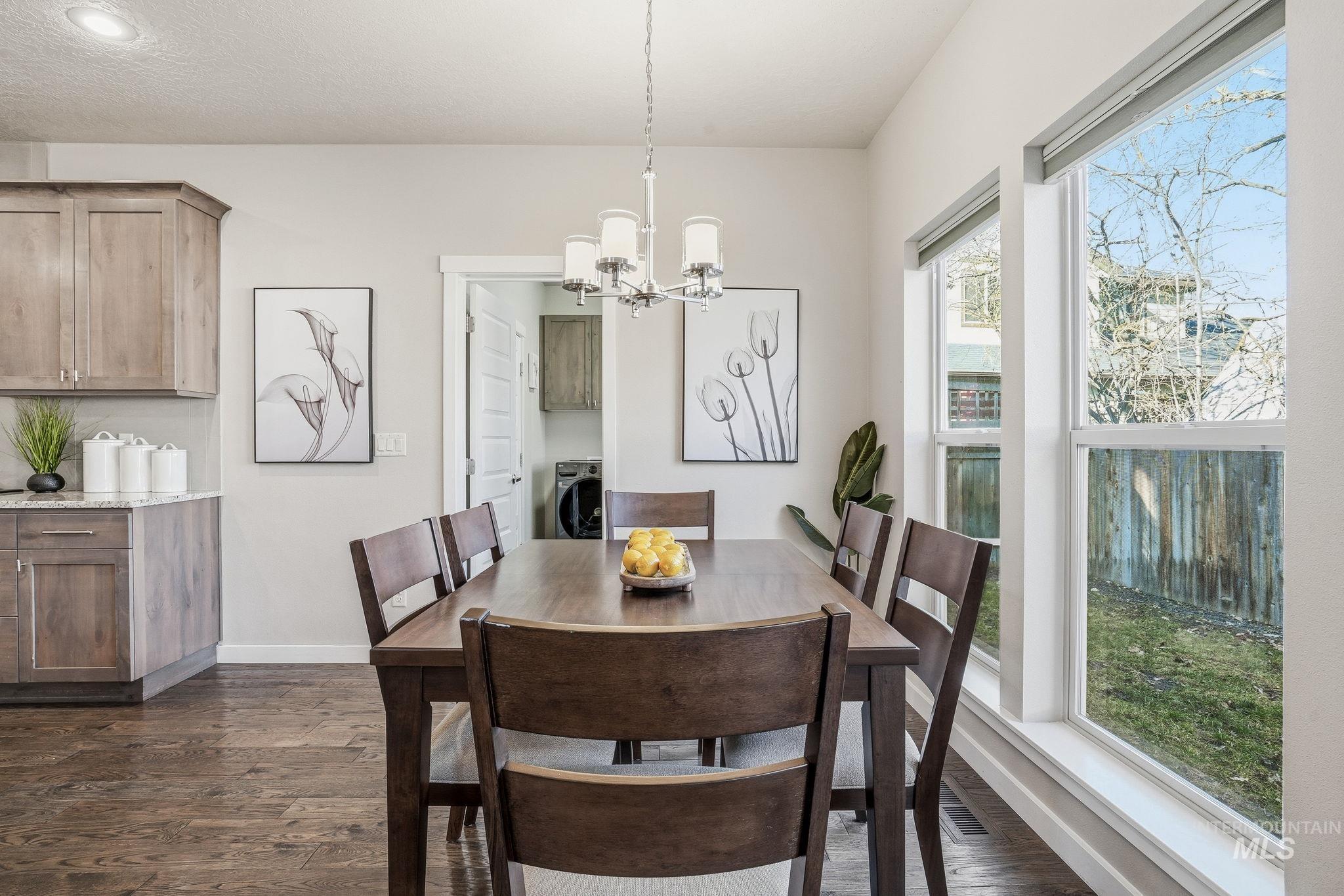 852 N River Path Lane, Boise, Idaho 83703, 4 Bedrooms, 2.5 Bathrooms, Residential For Sale, Price $669,900,MLS 98971878