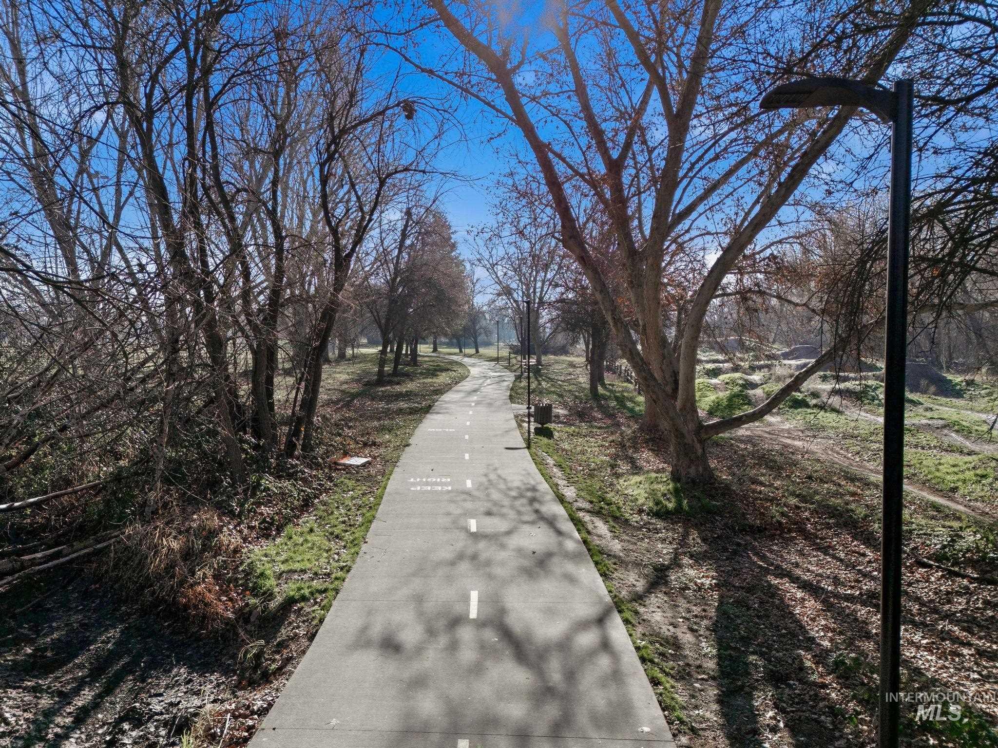 852 N River Path Lane, Boise, Idaho 83703, 4 Bedrooms, 2.5 Bathrooms, Residential For Sale, Price $669,900,MLS 98971878