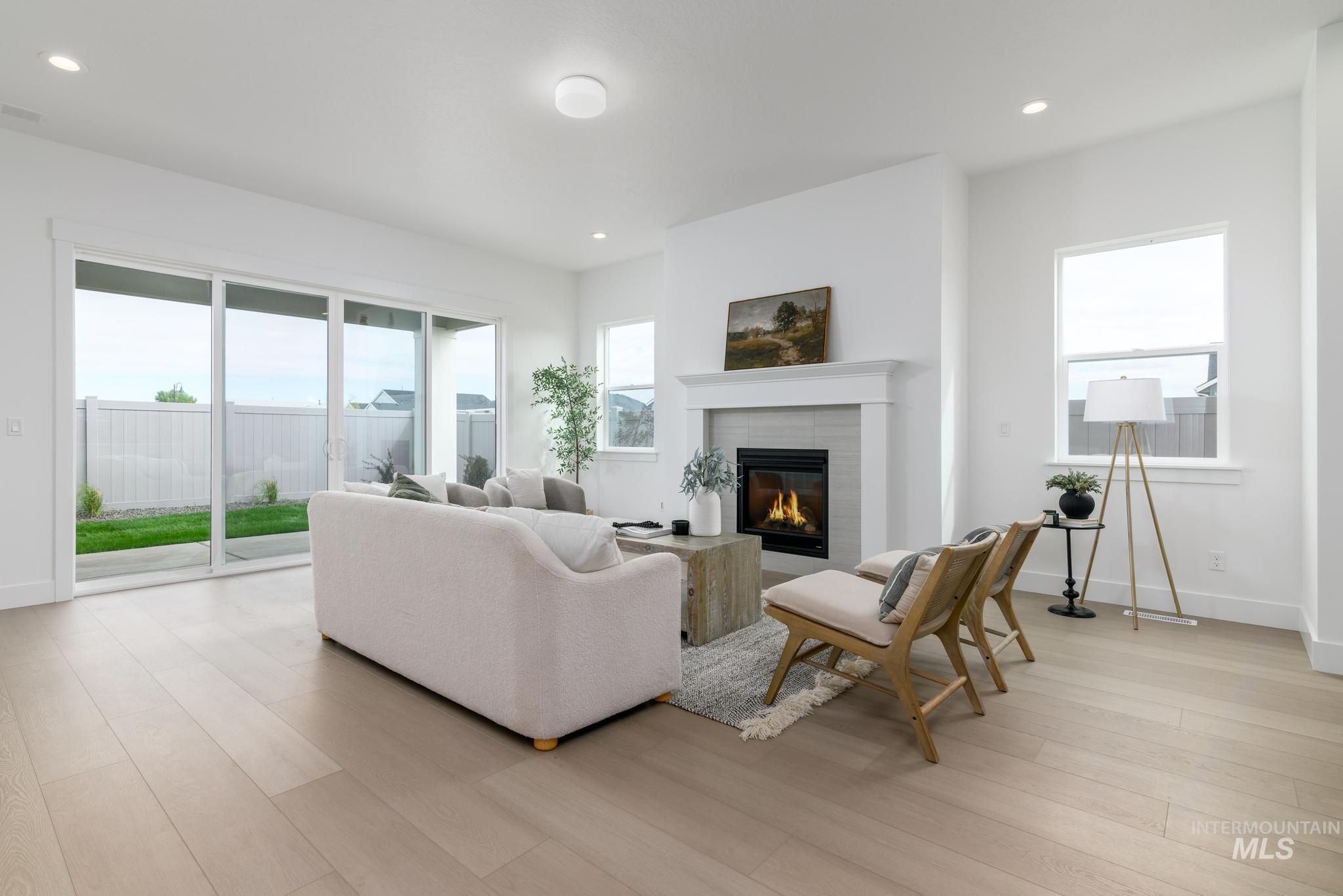 8555 W Fanning St, Star, Idaho 83669, 2 Bedrooms, 2 Bathrooms, Residential For Sale, Price $509,000,MLS 98971879