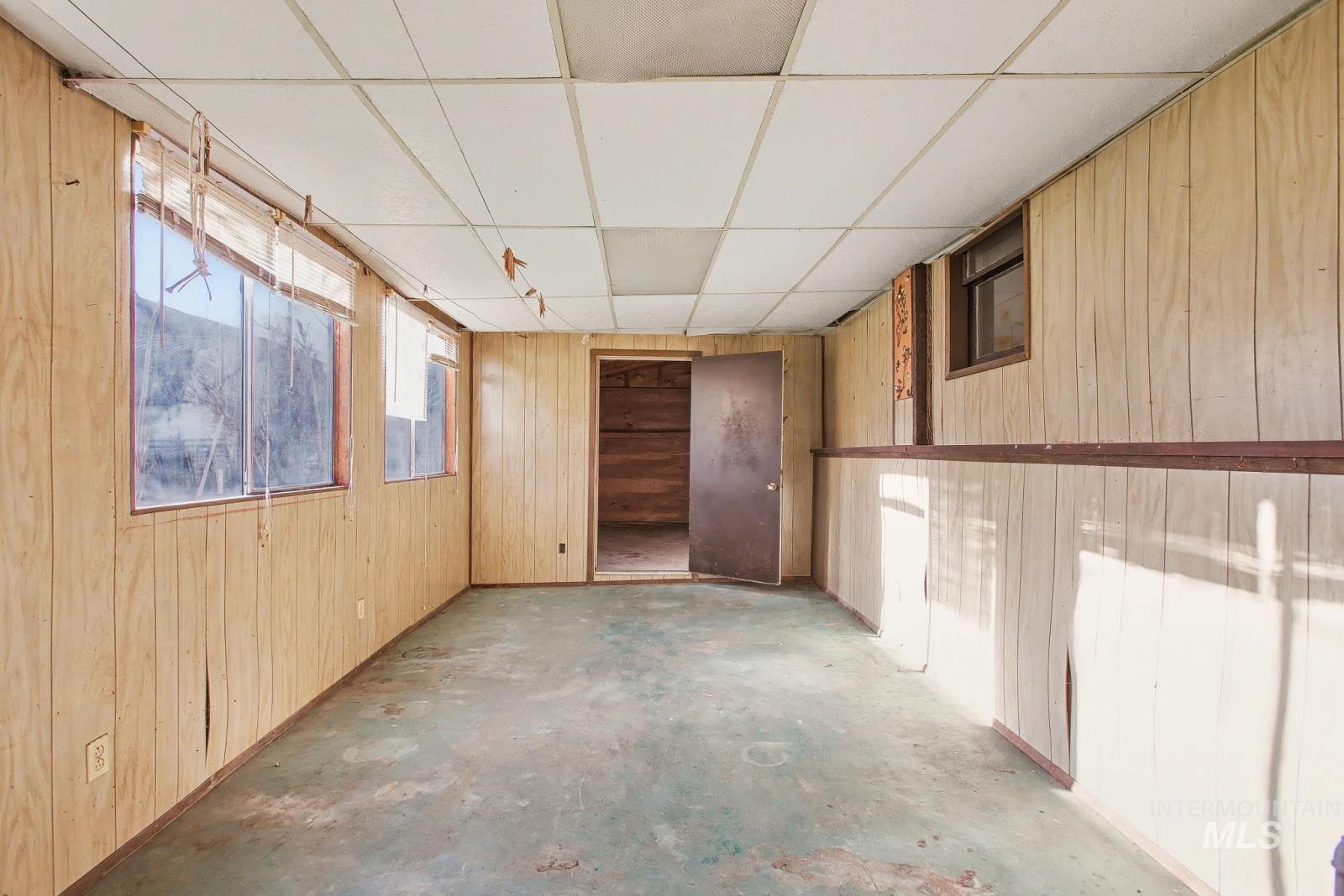 332 High Street, Pomeroy, Washington 99347, 2 Bedrooms, 1 Bathroom, Residential For Sale, Price $92,000,MLS 98971881