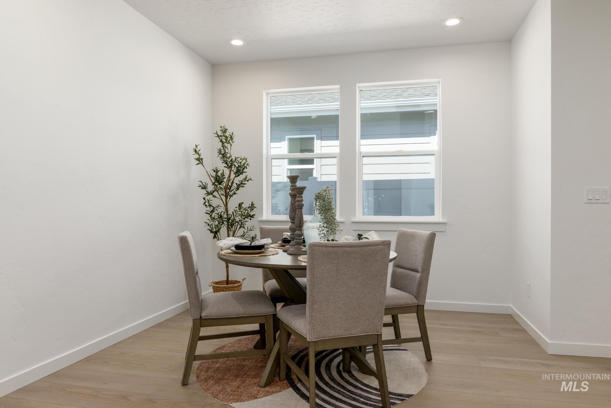 14742 Wing Spread Dr, Caldwell, Idaho 83607, 3 Bedrooms, 2 Bathrooms, Residential For Sale, Price $384,000,MLS 98971882