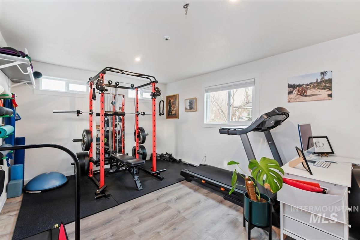 2837 W Ona St, Boise, Idaho 83705, 2 Bedrooms, 1 Bathroom, Residential For Sale, Price $359,900,MLS 98971884