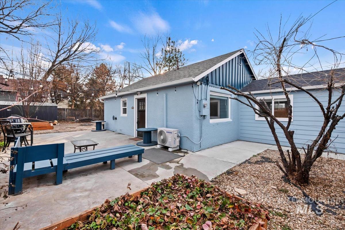 2837 W Ona St, Boise, Idaho 83705, 2 Bedrooms, 1 Bathroom, Residential For Sale, Price $359,900,MLS 98971884