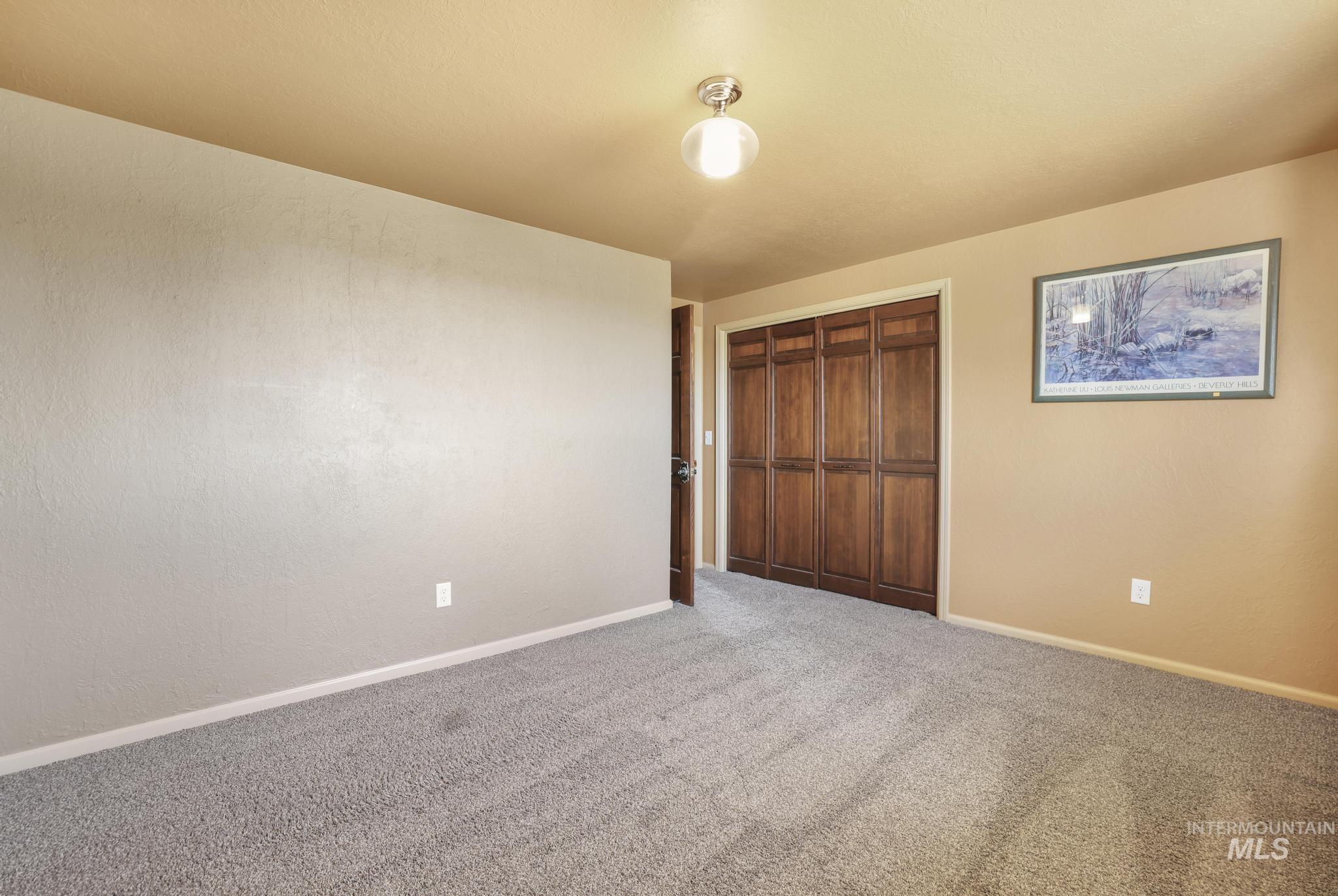 298 S 300 East, Jerome, Idaho 83300-1, 3 Bedrooms, 2.5 Bathrooms, Residential For Sale, Price $429,000,MLS 98971885