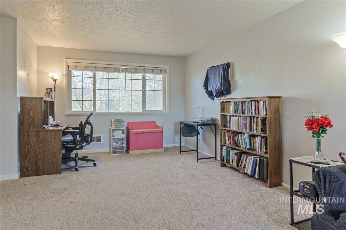 1965 Butte St, Pocatello, Idaho 83201, 3 Bedrooms, 2 Bathrooms, Residential For Sale, Price $329,900,MLS 98971886