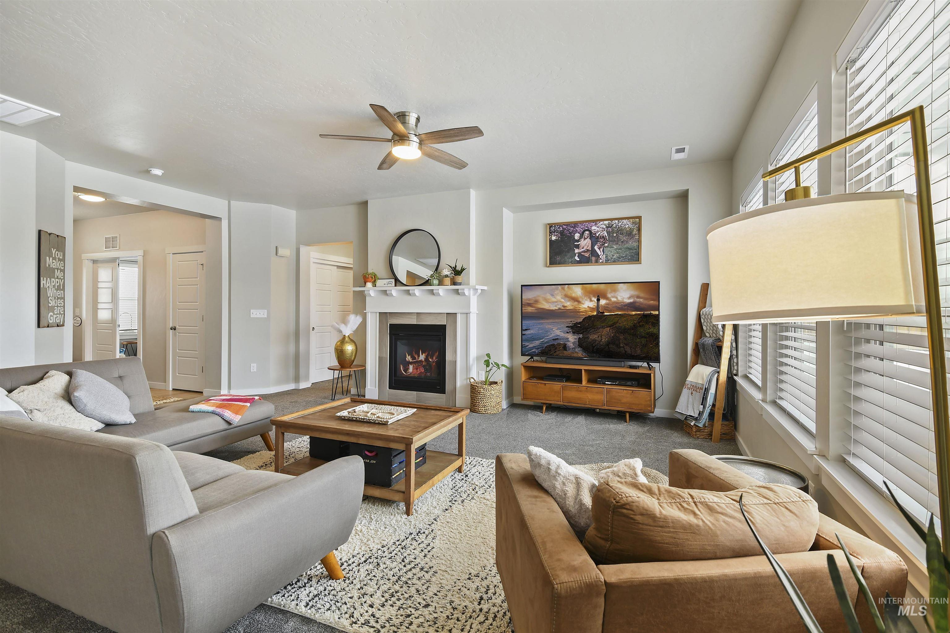 13472 Deodar St, Caldwell, Idaho 83607, 4 Bedrooms, 2 Bathrooms, Residential For Sale, Price $469,900,MLS 98971888