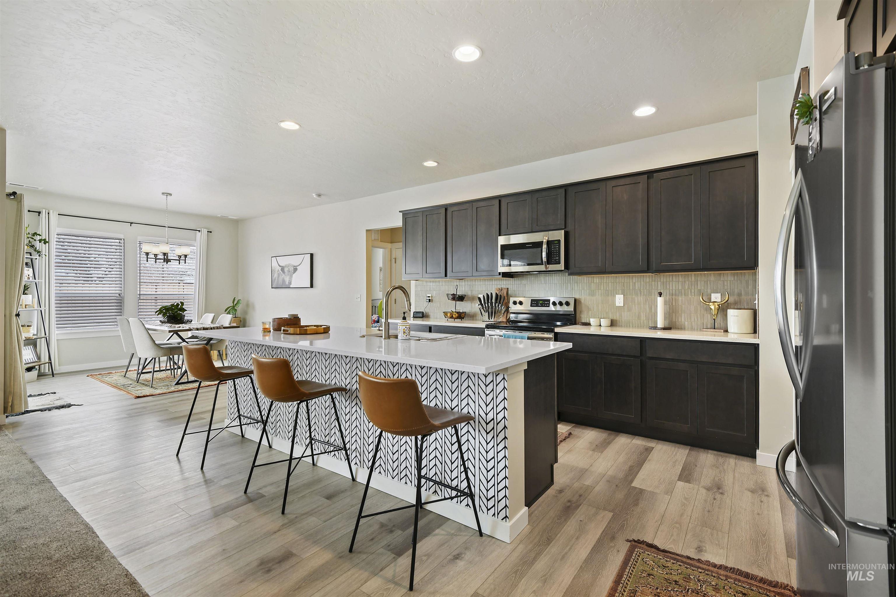 13472 Deodar St, Caldwell, Idaho 83607, 4 Bedrooms, 2 Bathrooms, Residential For Sale, Price $469,900,MLS 98971888