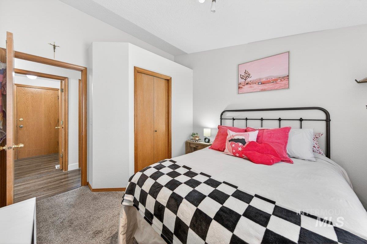 335 San Mateo, Kuna, Idaho 83634, 3 Bedrooms, 2 Bathrooms, Residential For Sale, Price $389,900,MLS 98971890