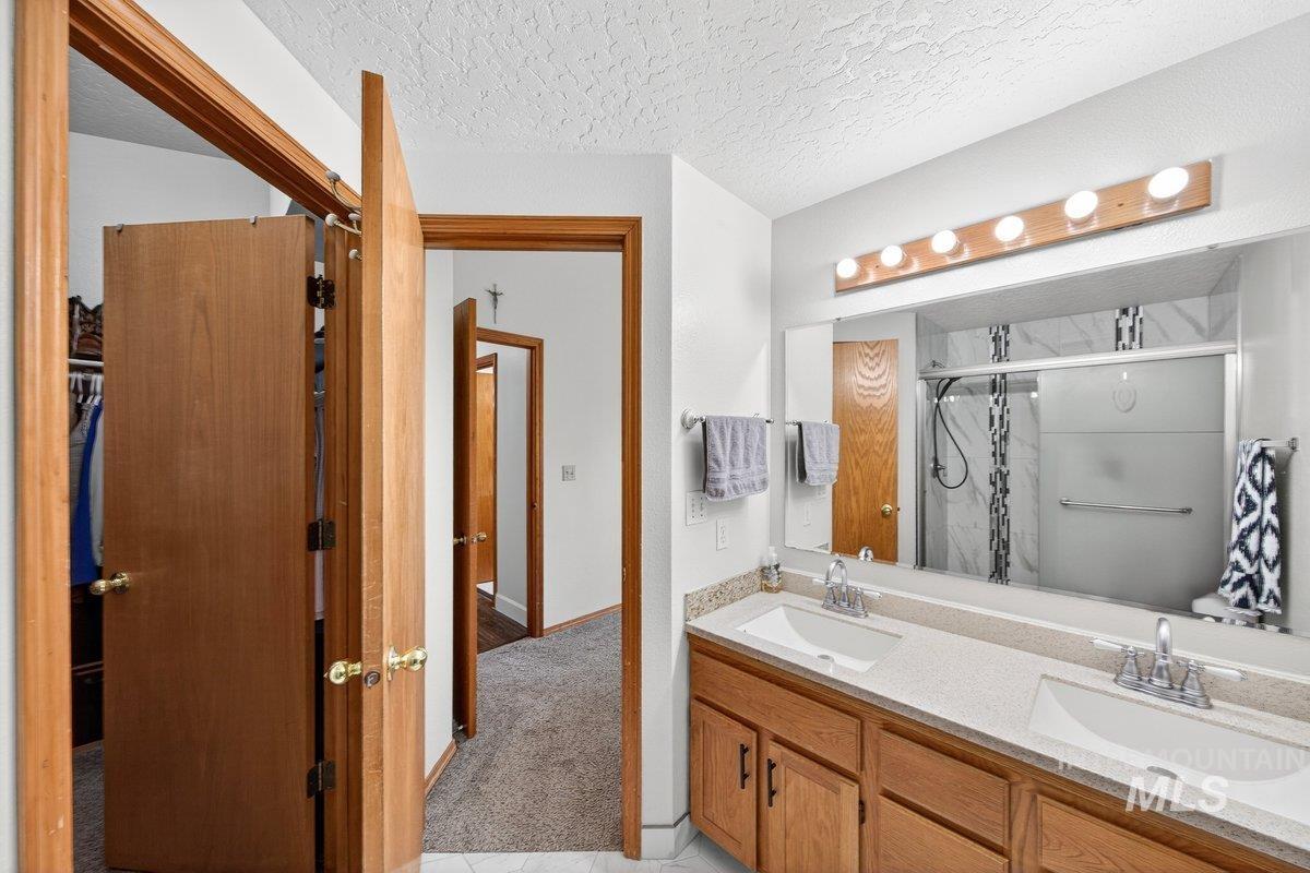 335 San Mateo, Kuna, Idaho 83634, 3 Bedrooms, 2 Bathrooms, Residential For Sale, Price $389,900,MLS 98971890