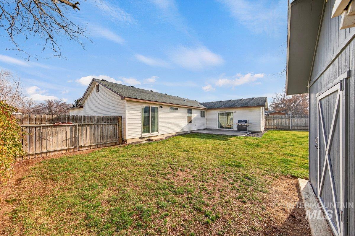 335 San Mateo, Kuna, Idaho 83634, 3 Bedrooms, 2 Bathrooms, Residential For Sale, Price $389,900,MLS 98971890