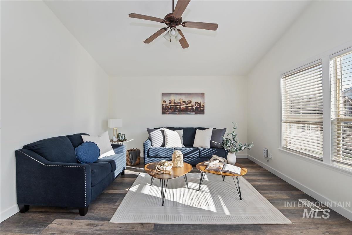 11523 W Silvercity Ct, Boise, Idaho 83713, 3 Bedrooms, 2 Bathrooms, Residential For Sale, Price $399,900,MLS 98971897