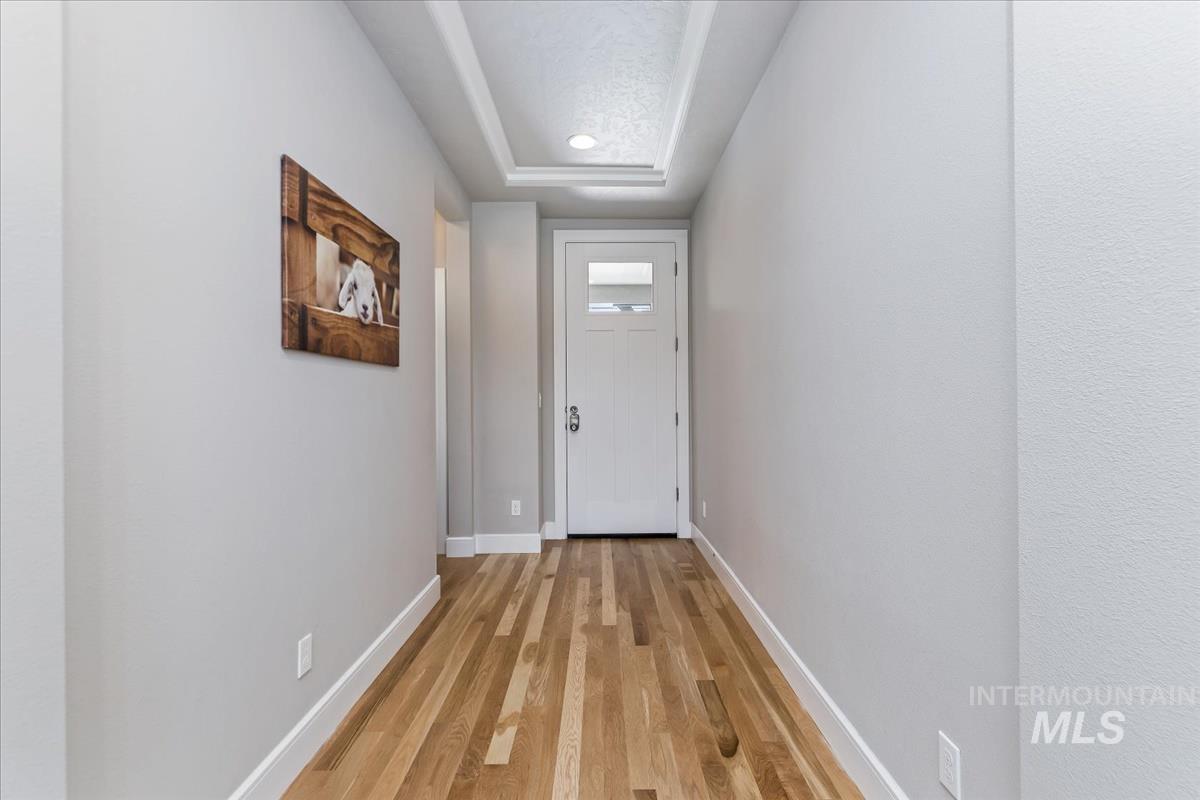 3332 W Ladle Rapids Ct., Meridian, Idaho 83646, 4 Bedrooms, 2.5 Bathrooms, Residential For Sale, Price $665,000,MLS 98971898