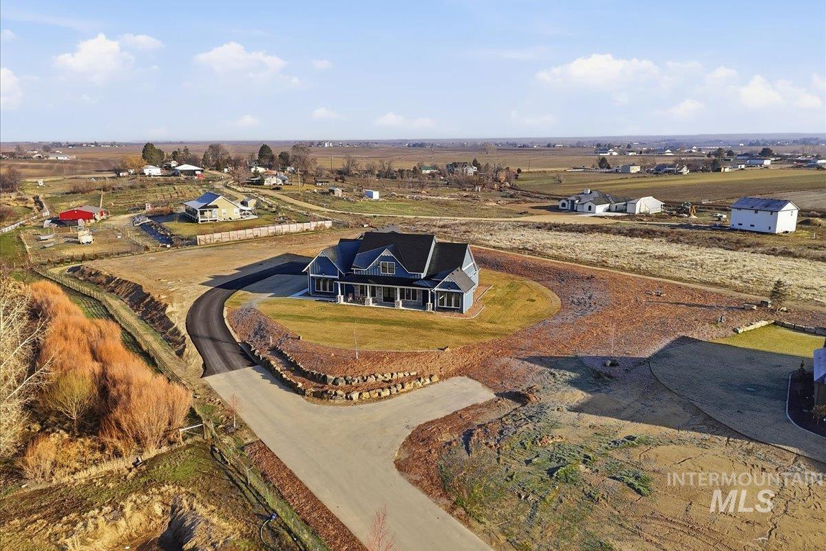 25750 Quail Hill Ln., Caldwell, Idaho 83607, 4 Bedrooms, 4.5 Bathrooms, Residential For Sale, Price $1,299,999,MLS 98971899