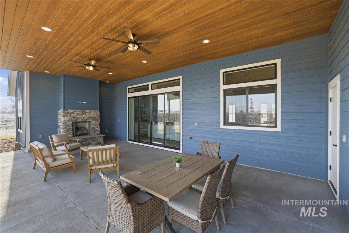 25750 Quail Hill Ln., Caldwell, Idaho 83607, 4 Bedrooms, 4.5 Bathrooms, Residential For Sale, Price $1,299,999,MLS 98971899