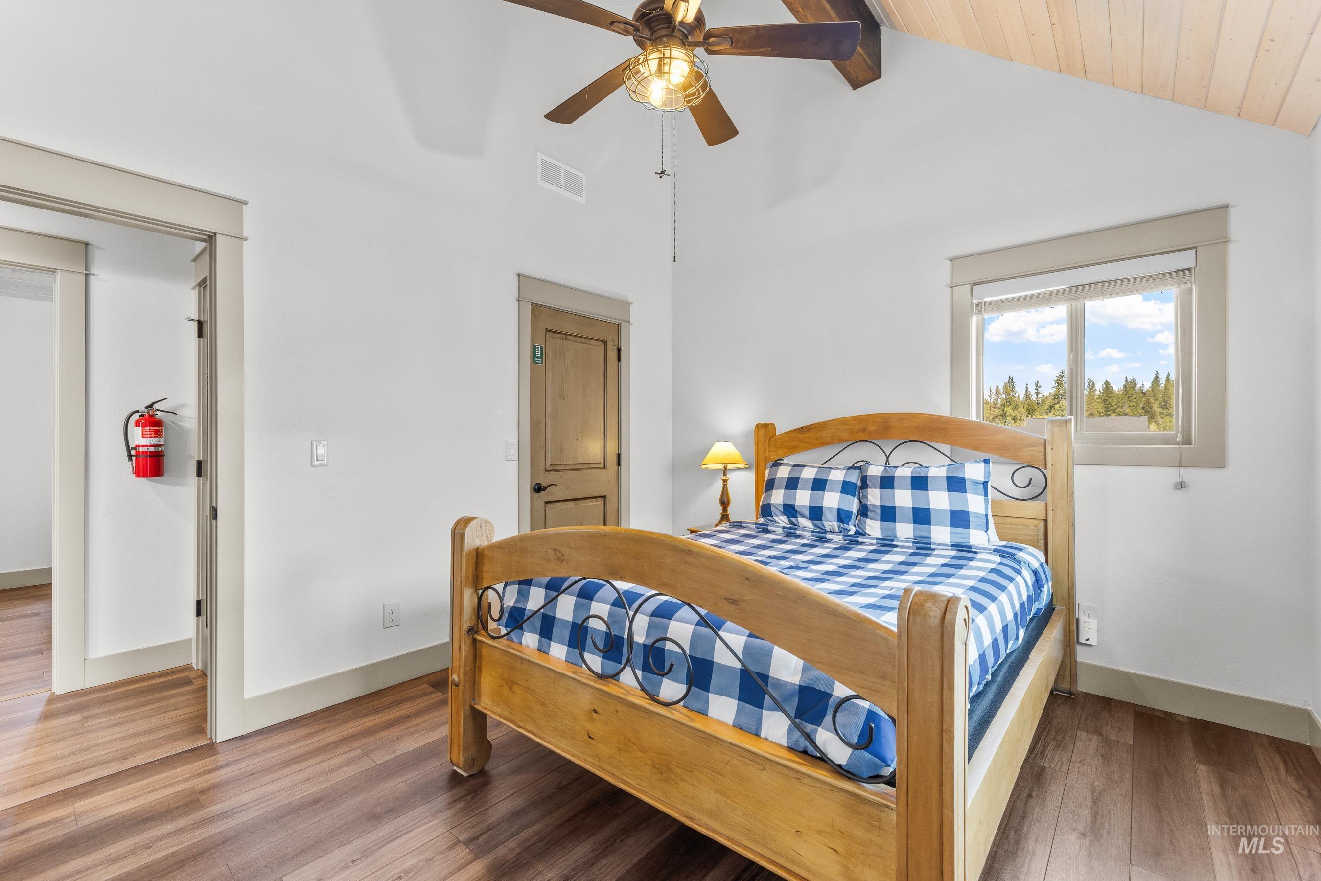 1089 Graham Dr, McCall, Idaho 83638, 5 Bedrooms, 2.5 Bathrooms, Residential For Sale, Price $1,399,000,MLS 98971900