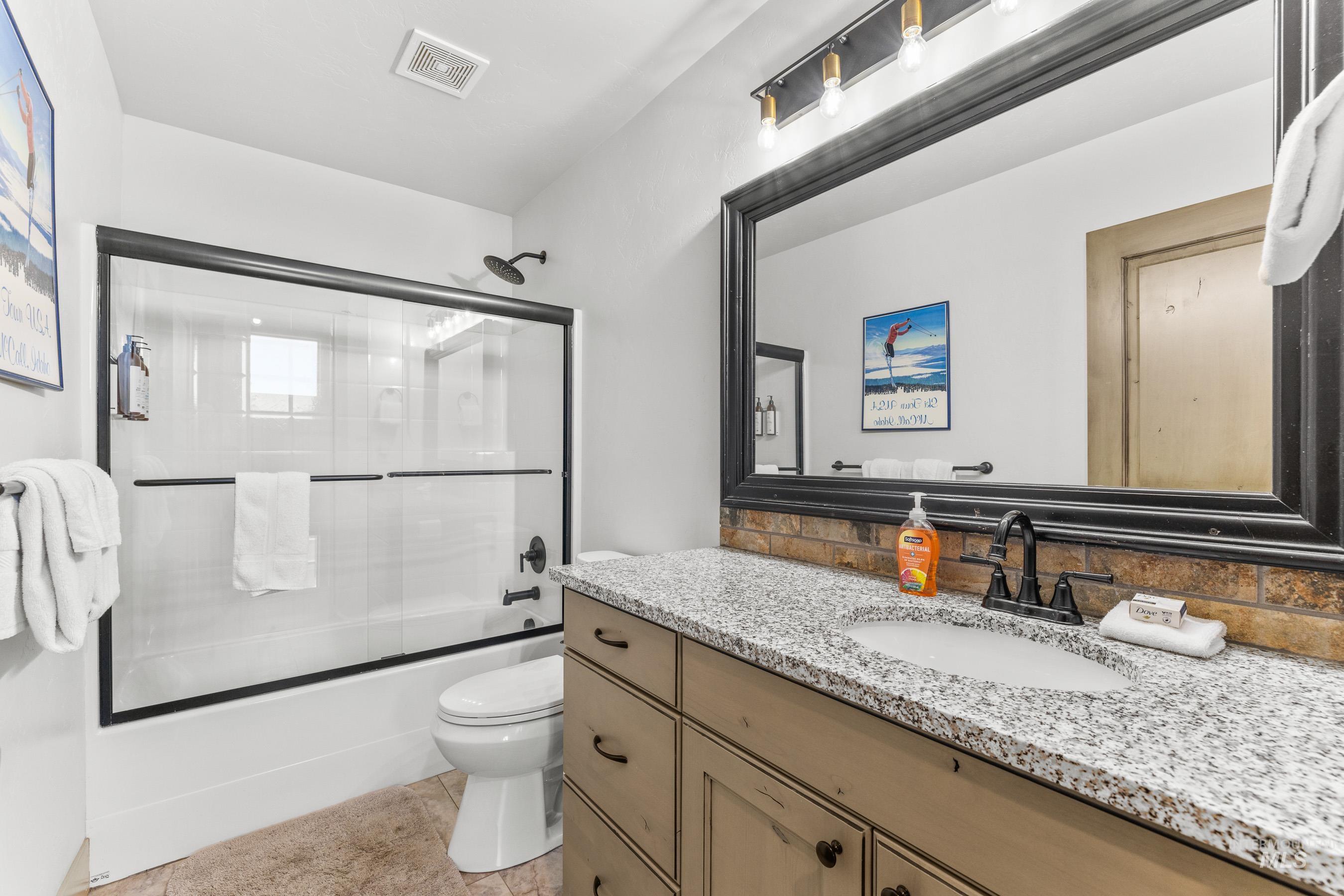 1089 Graham Dr, McCall, Idaho 83638, 5 Bedrooms, 2.5 Bathrooms, Residential For Sale, Price $1,399,000,MLS 98971900