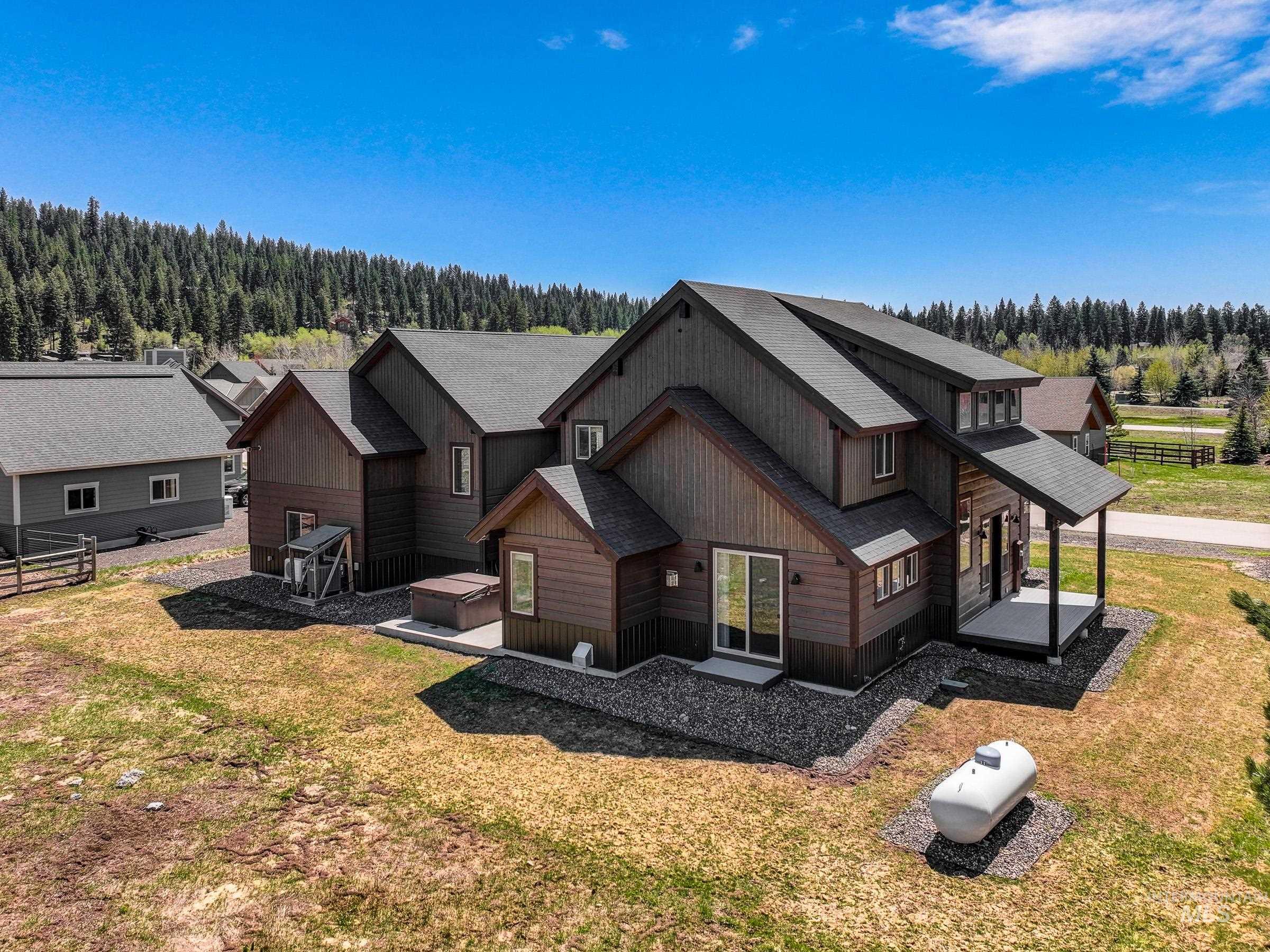 1089 Graham Dr, McCall, Idaho 83638, 5 Bedrooms, 2.5 Bathrooms, Residential For Sale, Price $1,399,000,MLS 98971900