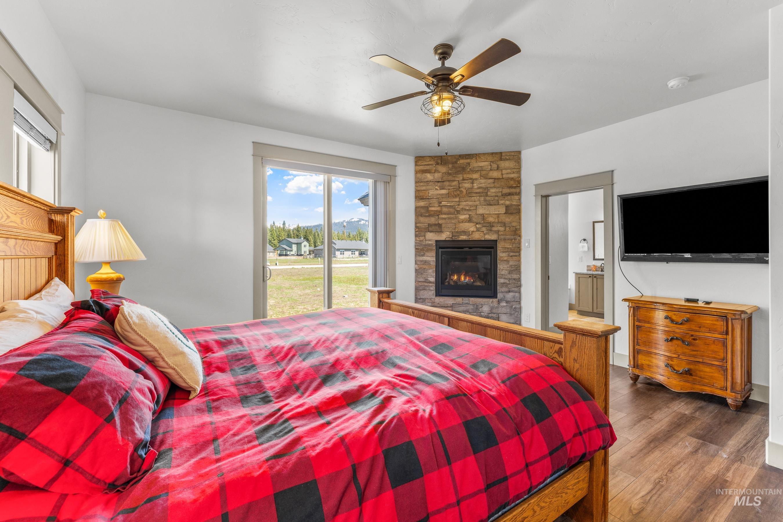 1089 Graham Dr, McCall, Idaho 83638, 5 Bedrooms, 2.5 Bathrooms, Residential For Sale, Price $1,399,000,MLS 98971900