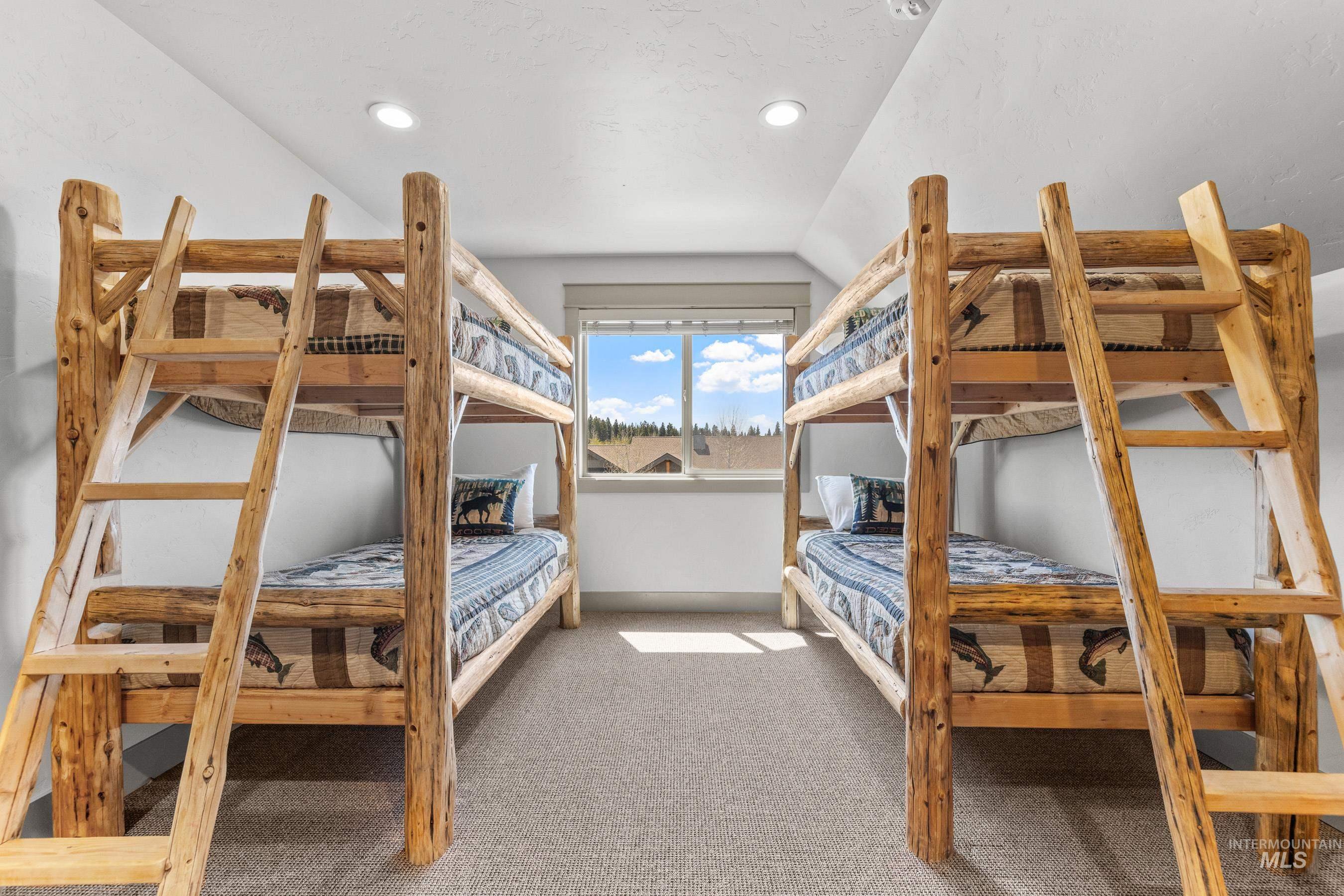 1089 Graham Dr, McCall, Idaho 83638, 5 Bedrooms, 2.5 Bathrooms, Residential For Sale, Price $1,399,000,MLS 98971900