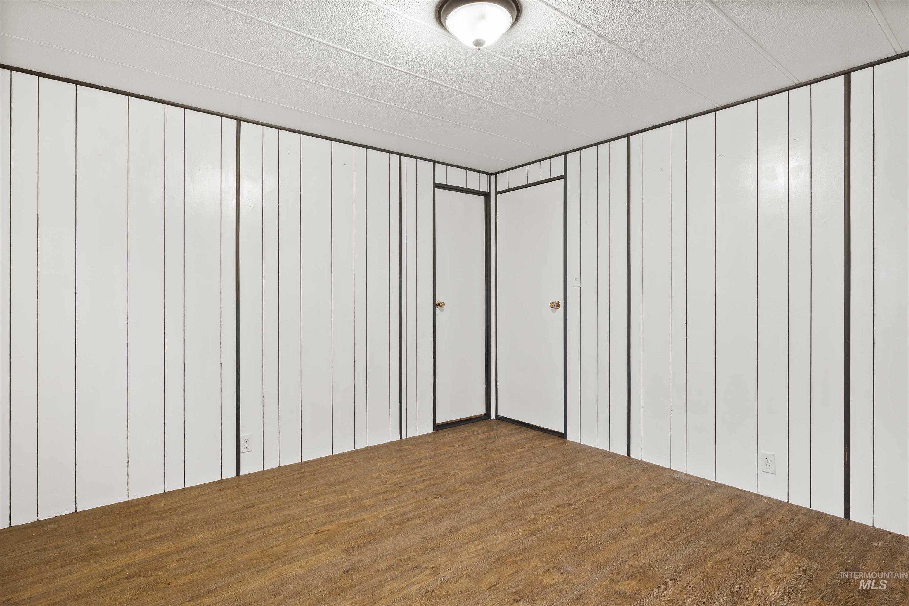 450 Pole Line, Twin Falls, Idaho 83301, 2 Bedrooms, 2 Bathrooms, Residential For Sale, Price $85,000,MLS 98971901