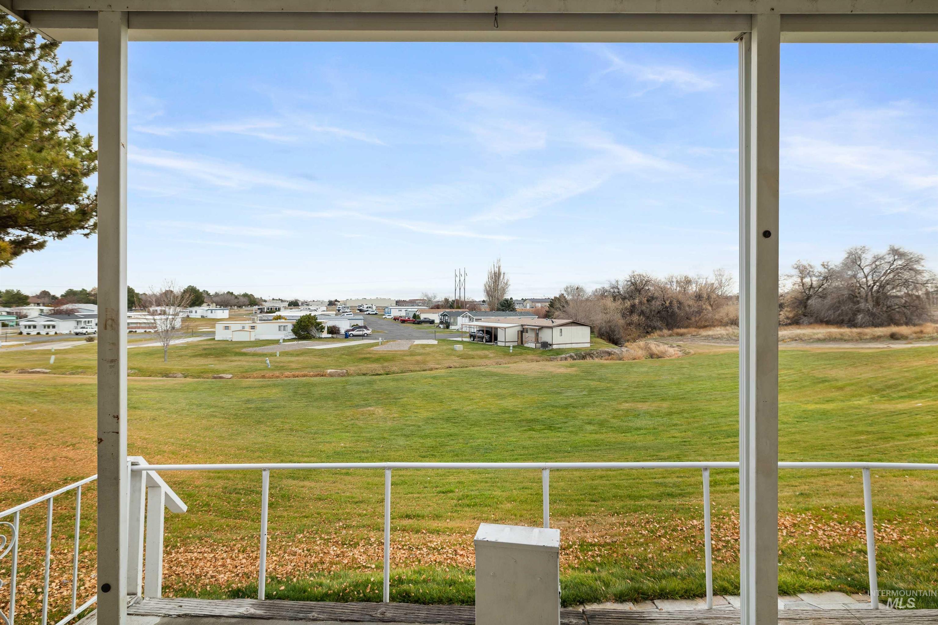 450 Pole Line, Twin Falls, Idaho 83301, 2 Bedrooms, 2 Bathrooms, Residential For Sale, Price $85,000,MLS 98971901