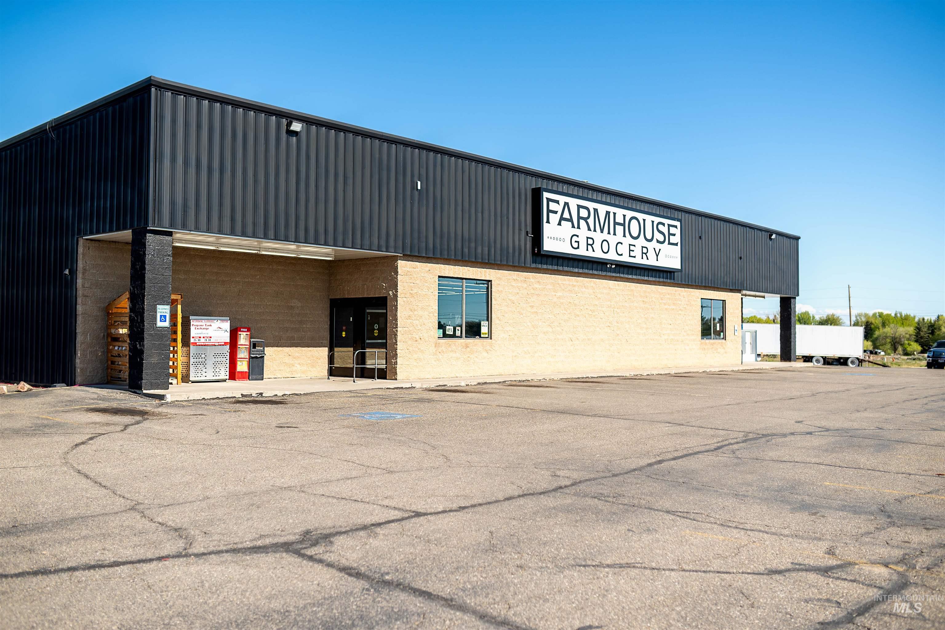 904 S Greenwood Street, Shoshone, Idaho 83352, Business/Commercial For Sale, Price $4,600,000,MLS 98971904