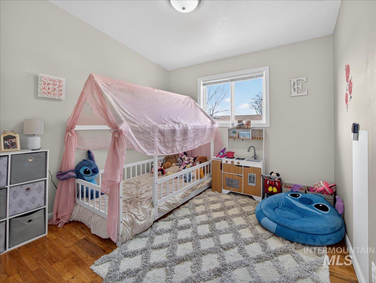 518 S Minnesota Ave, Fruitland, Idaho 83619, 3 Bedrooms, 1 Bathroom, Residential For Sale, Price $299,990,MLS 98971905