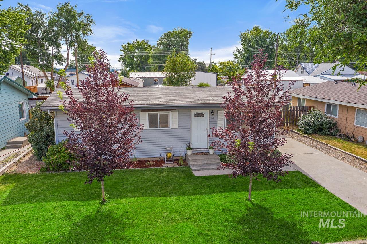 518 S Minnesota Ave, Fruitland, Idaho 83619, 3 Bedrooms, 1 Bathroom, Residential For Sale, Price $299,990,MLS 98971905