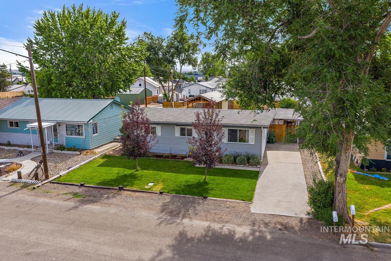 518 S Minnesota Ave, Fruitland, Idaho 83619, 3 Bedrooms, 1 Bathroom, Residential For Sale, Price $299,990,MLS 98971905