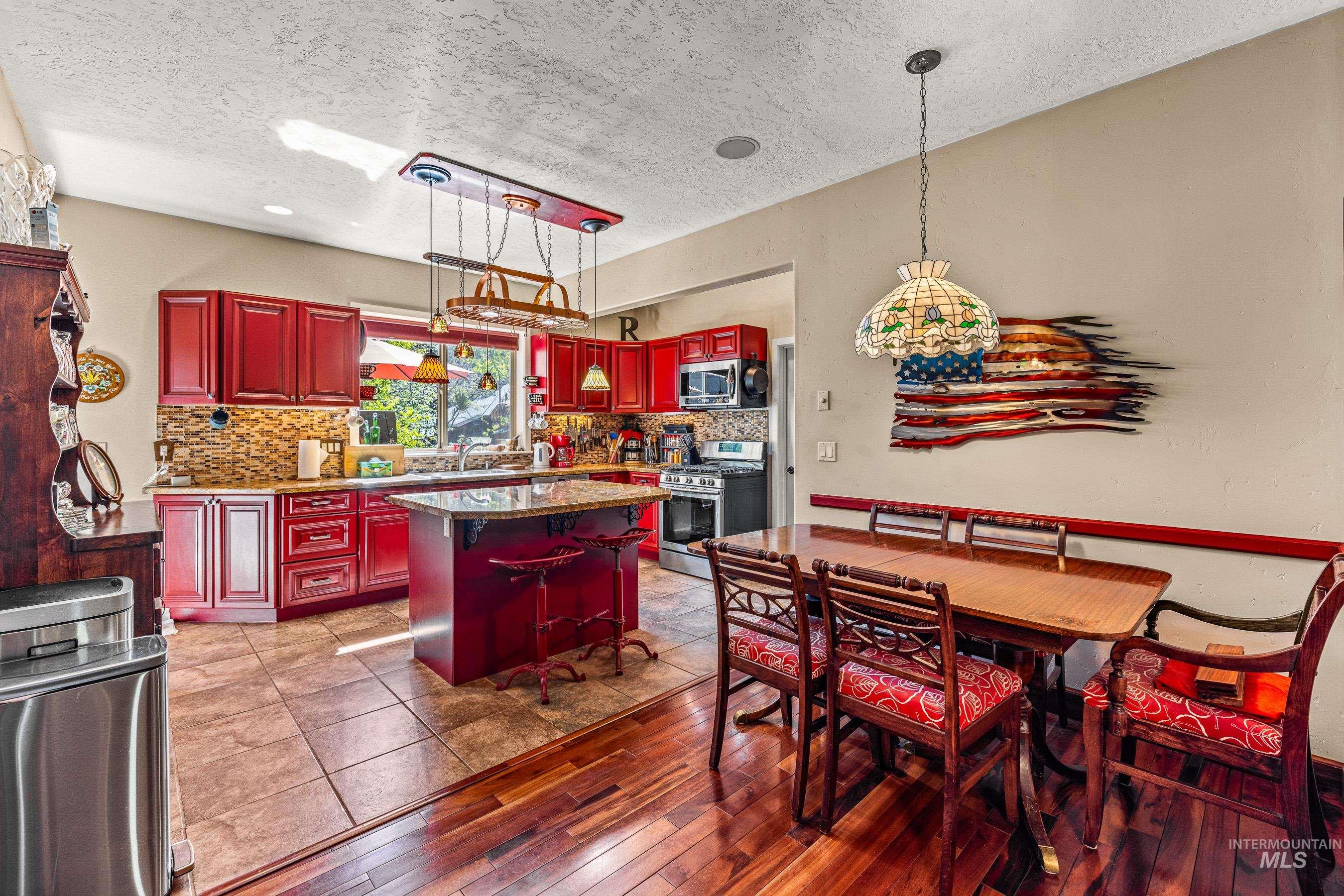 911 Davis Avenue, McCall, Idaho 83638, 5 Bedrooms, 2.5 Bathrooms, Residential For Sale, Price $1,249,000,MLS 98971906