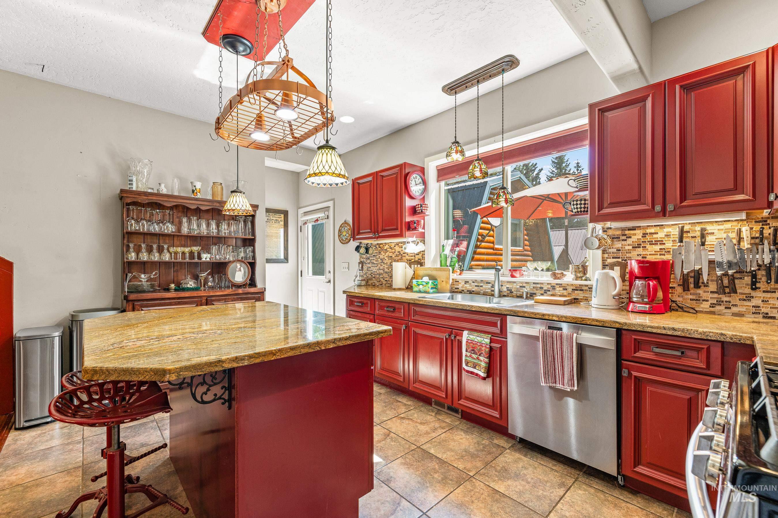 911 Davis Avenue, McCall, Idaho 83638, 5 Bedrooms, 2.5 Bathrooms, Residential For Sale, Price $1,249,000,MLS 98971906