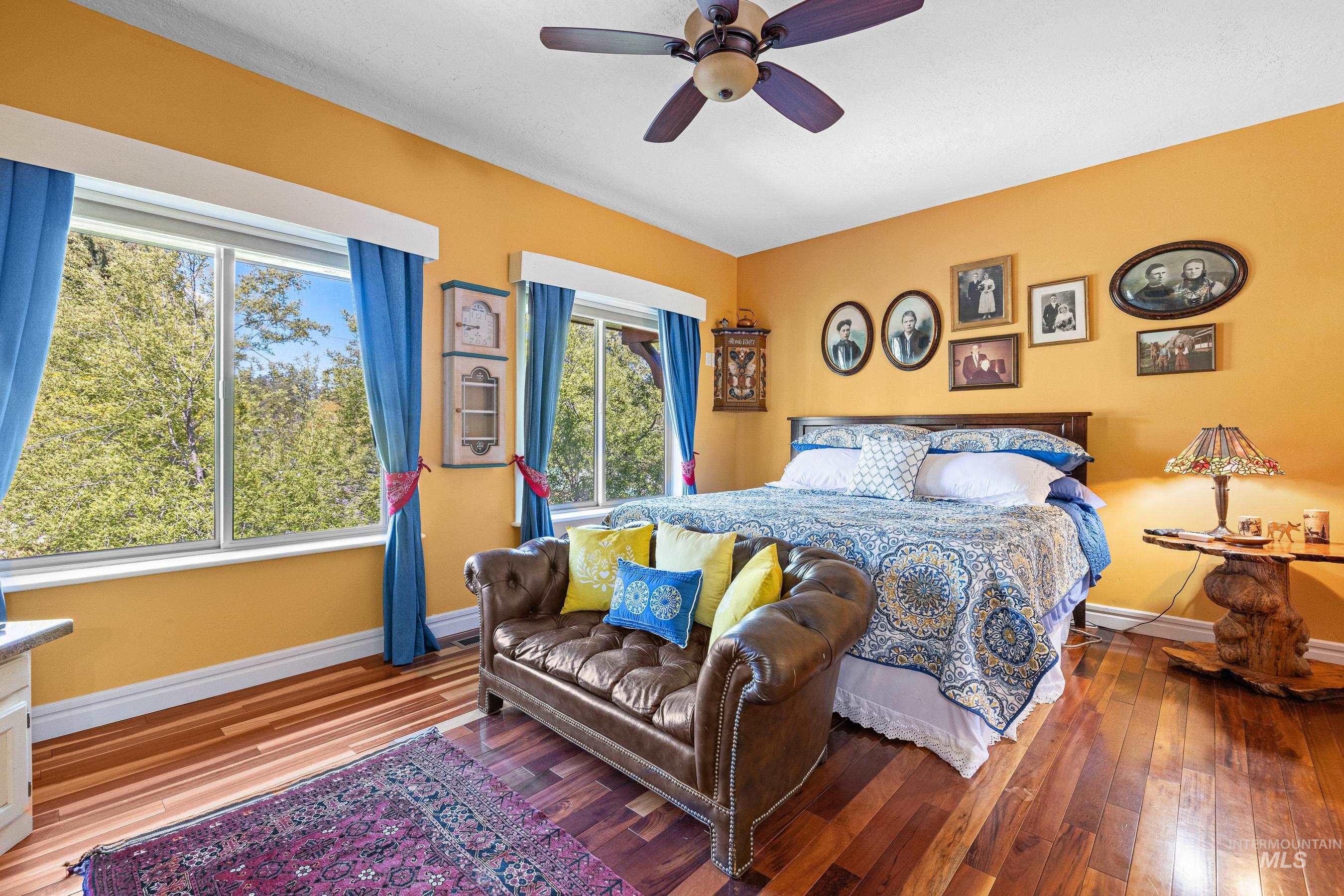 911 Davis Avenue, McCall, Idaho 83638, 5 Bedrooms, 2.5 Bathrooms, Residential For Sale, Price $1,249,000,MLS 98971906