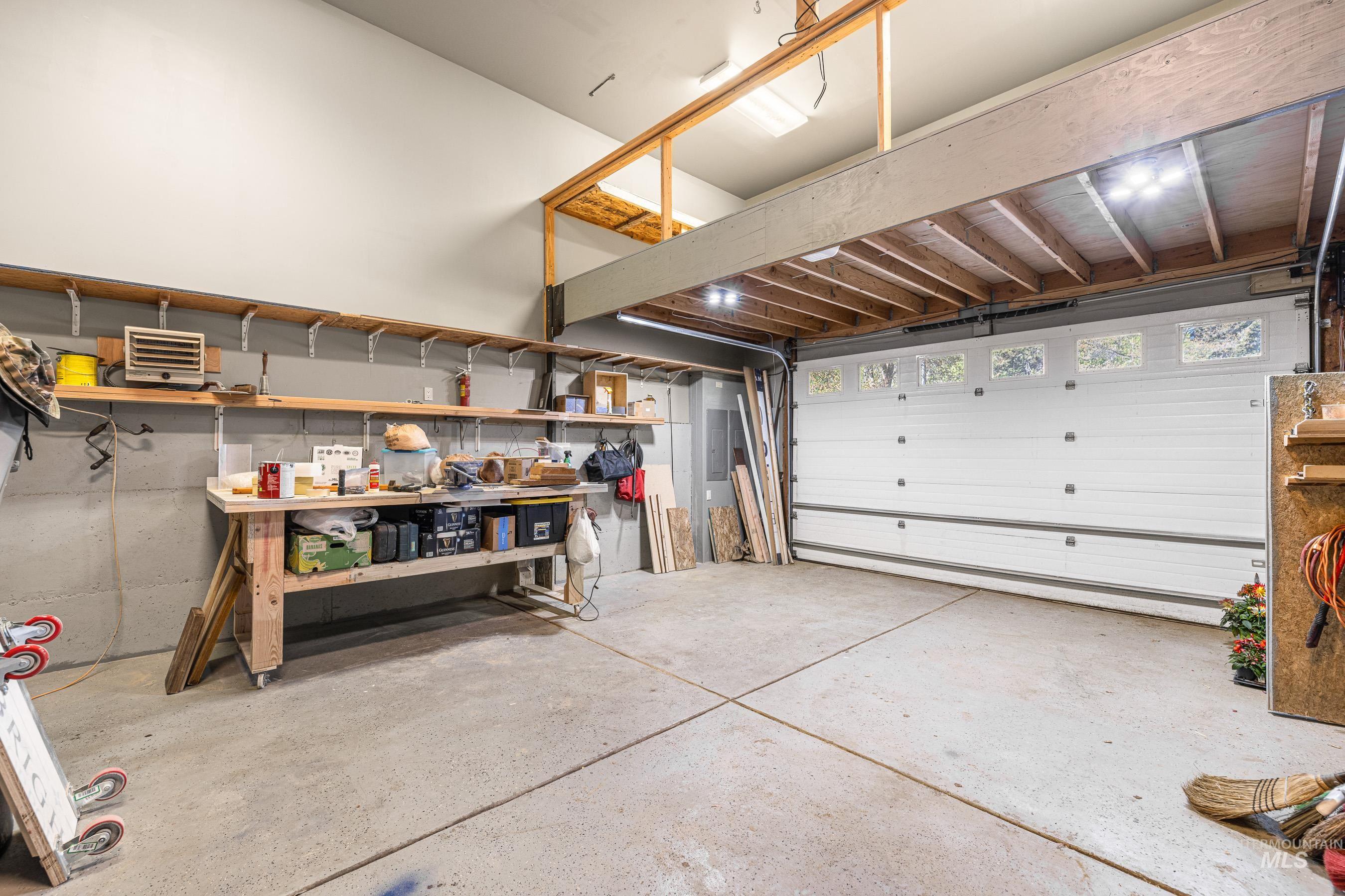 911 Davis Avenue, McCall, Idaho 83638, 5 Bedrooms, 2.5 Bathrooms, Residential For Sale, Price $1,249,000,MLS 98971906