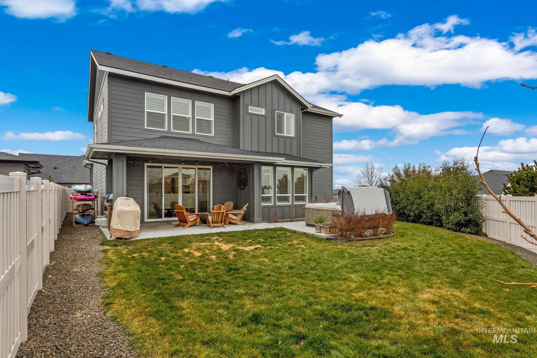 4026 E Cleary St, Meridian, Idaho 83642-8485, 4 Bedrooms, 2.5 Bathrooms, Residential For Sale, Price $798,900,MLS 98971907