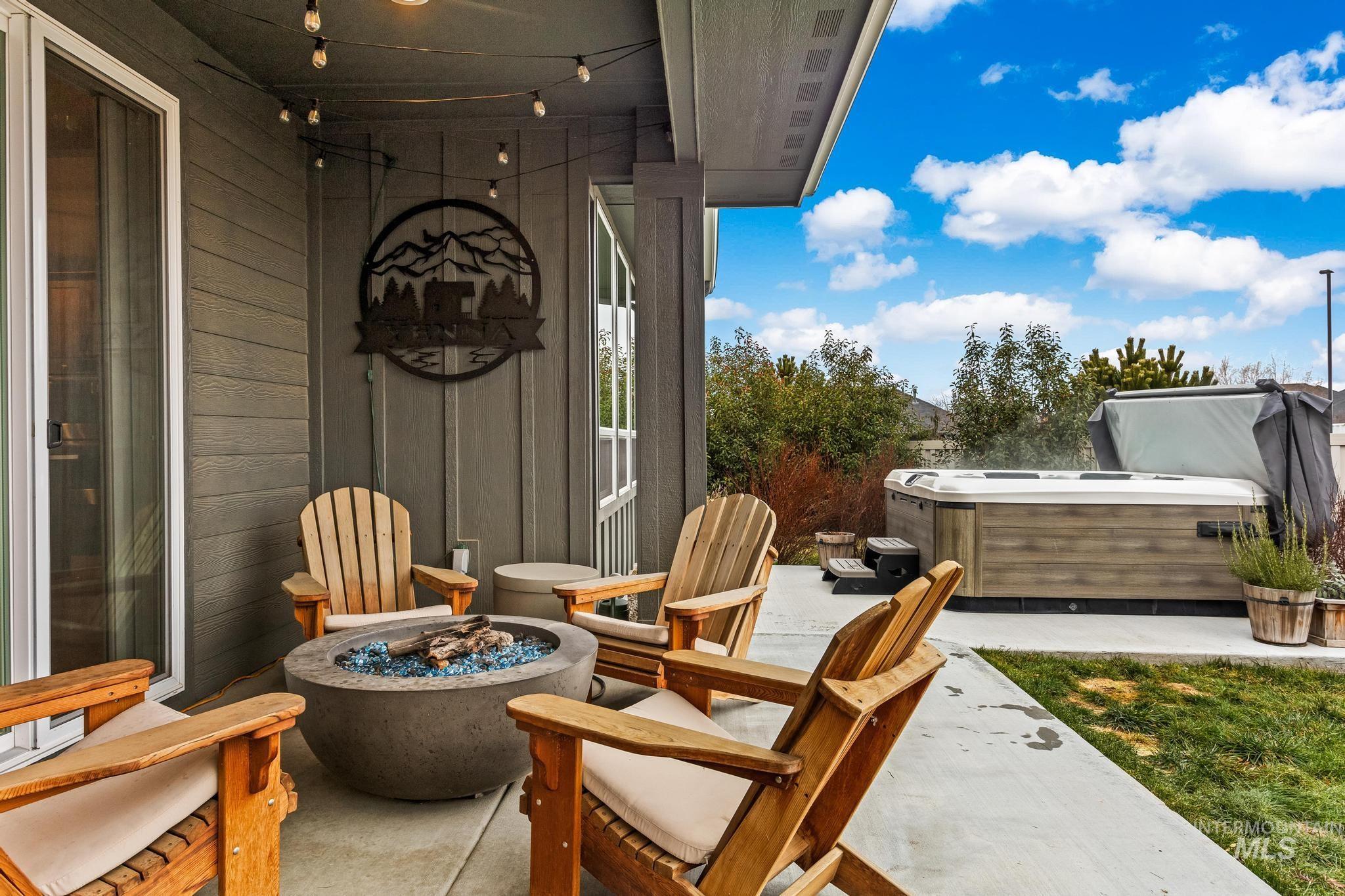 4026 E Cleary St, Meridian, Idaho 83642-8485, 4 Bedrooms, 2.5 Bathrooms, Residential For Sale, Price $798,900,MLS 98971907