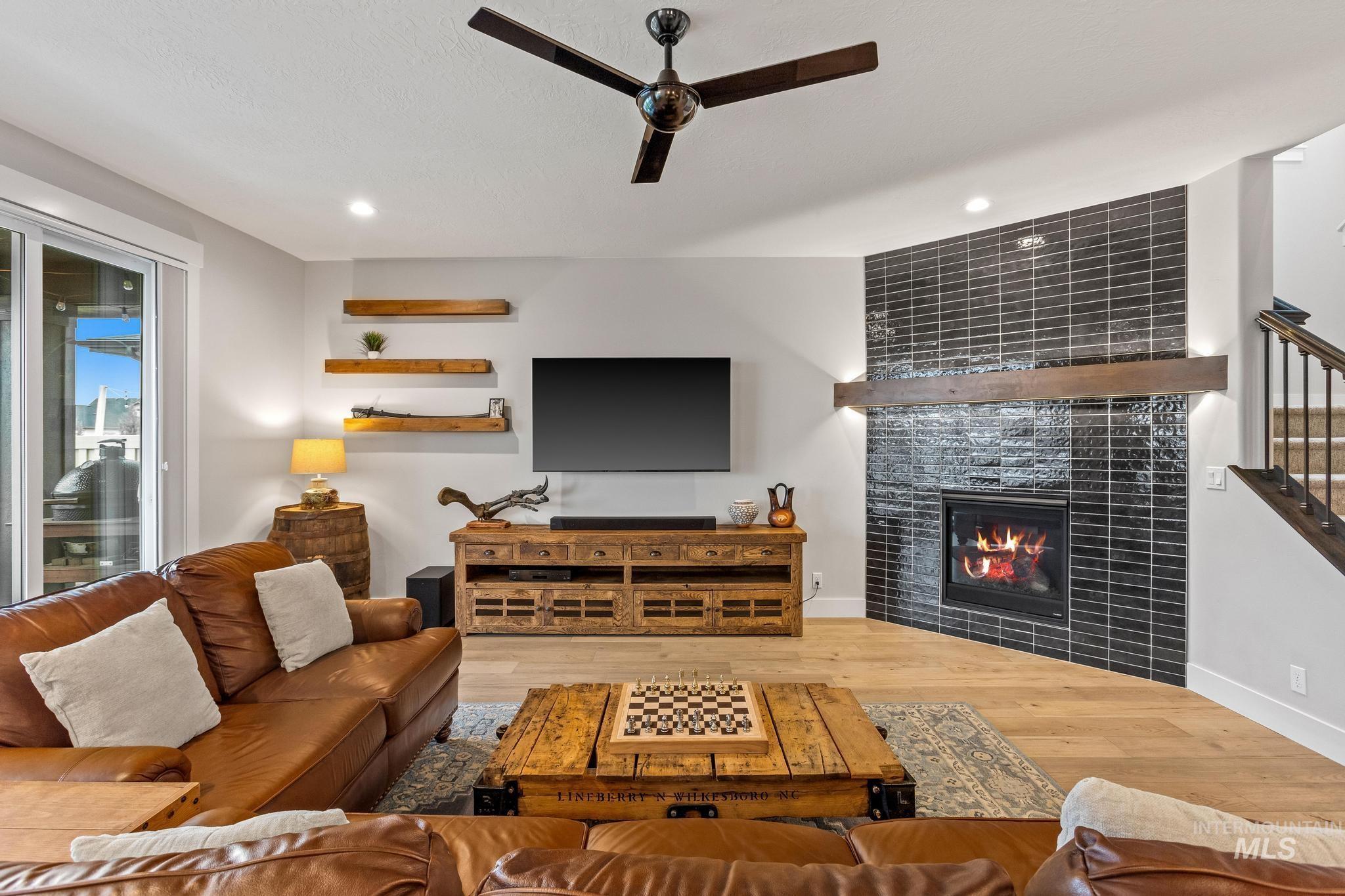 4026 E Cleary St, Meridian, Idaho 83642-8485, 4 Bedrooms, 2.5 Bathrooms, Residential For Sale, Price $798,900,MLS 98971907