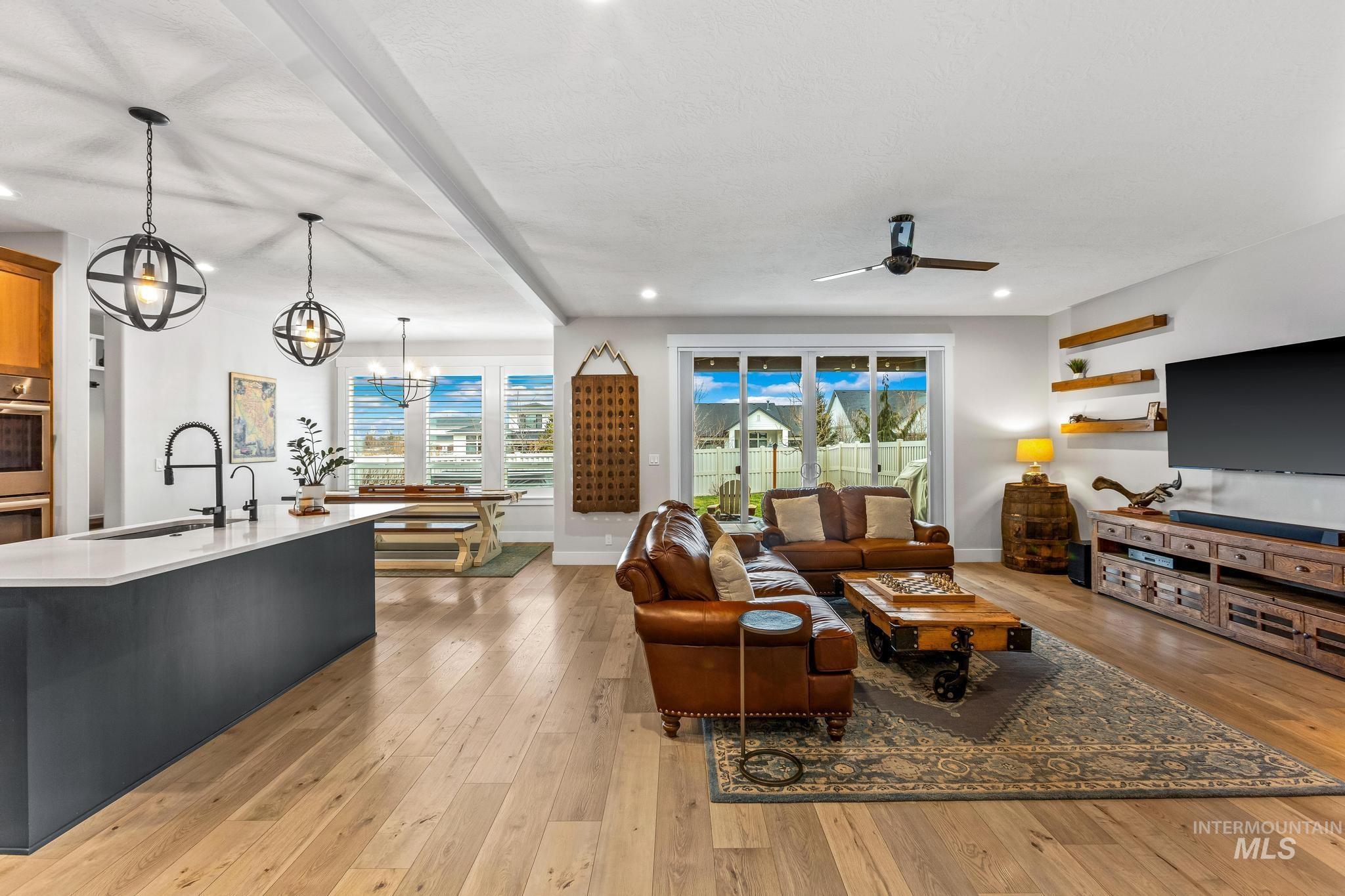 4026 E Cleary St, Meridian, Idaho 83642-8485, 4 Bedrooms, 2.5 Bathrooms, Residential For Sale, Price $798,900,MLS 98971907