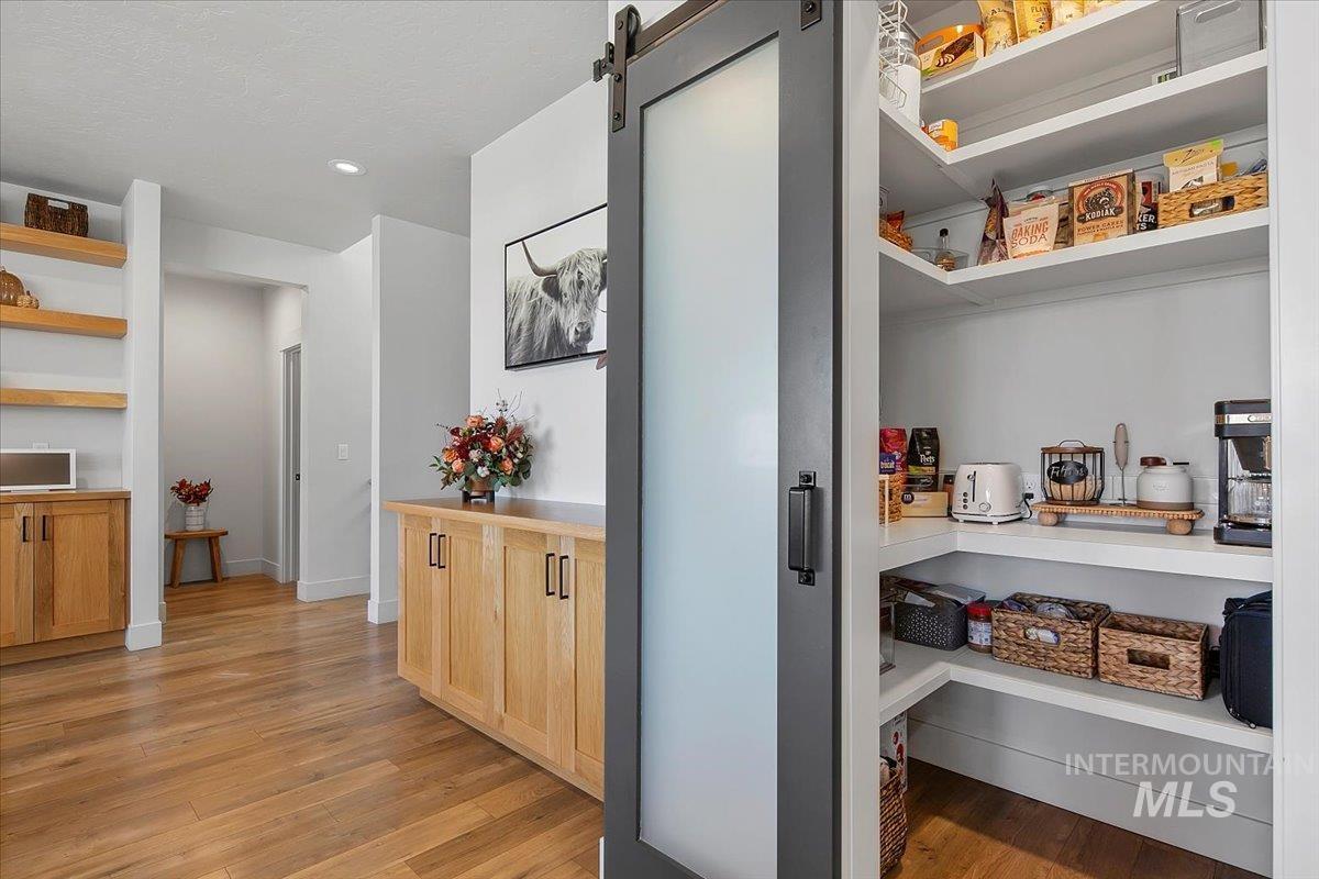 4150 E Fratello St, Meridian, Idaho 83642, 4 Bedrooms, 3.5 Bathrooms, Residential For Sale, Price $799,000,MLS 98971908