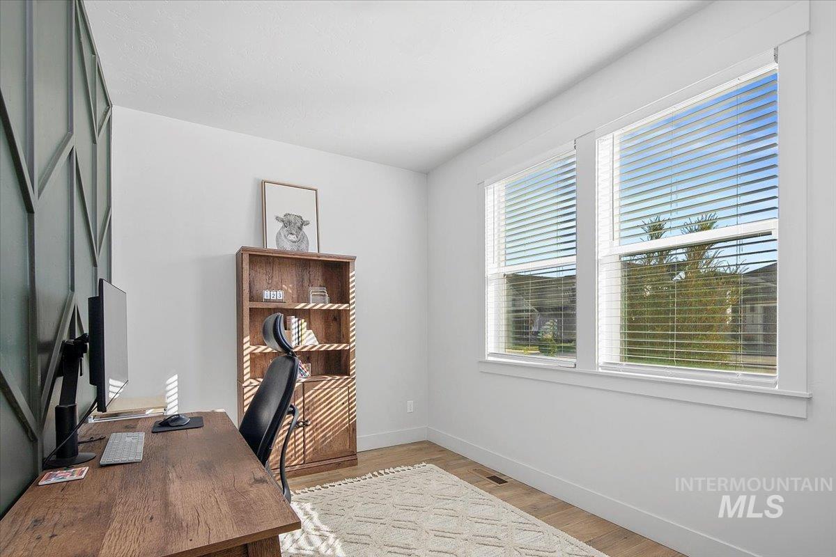 4150 E Fratello St, Meridian, Idaho 83642, 4 Bedrooms, 3.5 Bathrooms, Residential For Sale, Price $839,900,MLS 98971908