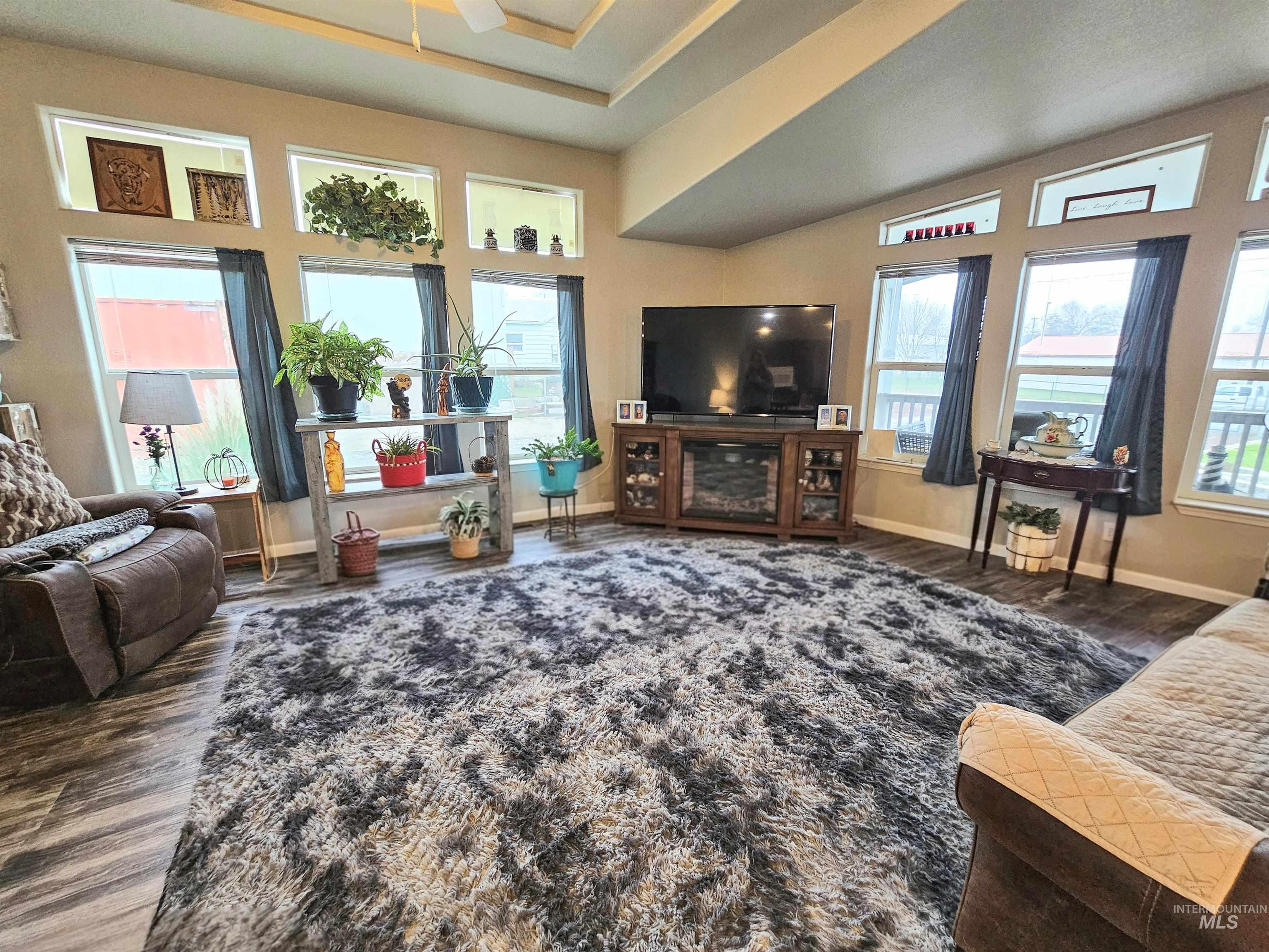 1335 Pound Lane, Clarkston, Washington 99403, 3 Bedrooms, 2 Bathrooms, Residential For Sale, Price $446,000,MLS 98971909