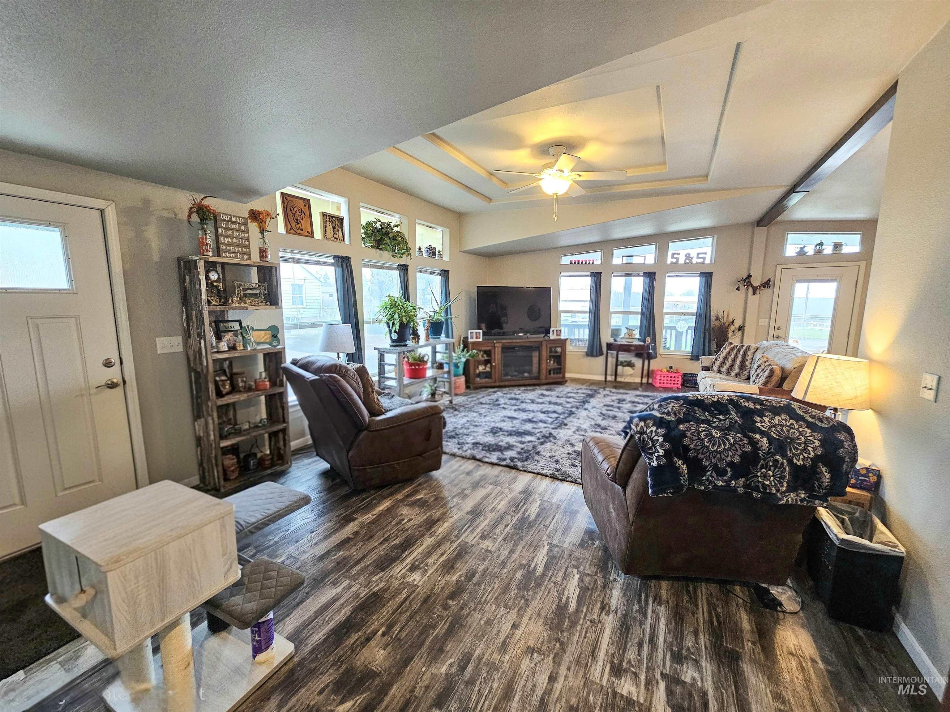 1335 Pound Lane, Clarkston, Washington 99403, 3 Bedrooms, 2 Bathrooms, Residential For Sale, Price $446,000,MLS 98971909