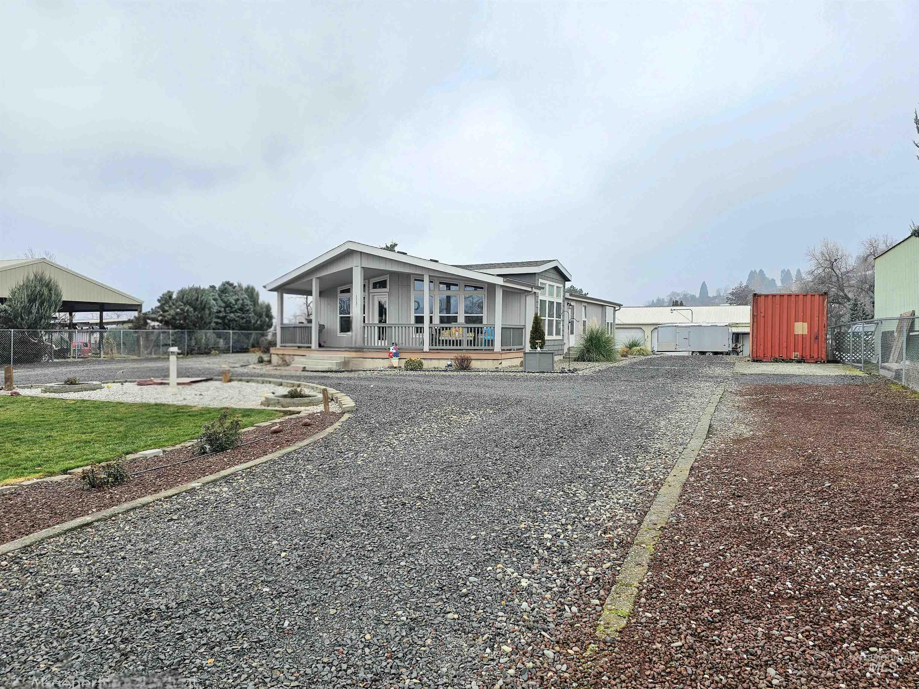 1335 Pound Lane, Clarkston, Washington 99403, 3 Bedrooms, 2 Bathrooms, Residential For Sale, Price $446,000,MLS 98971909