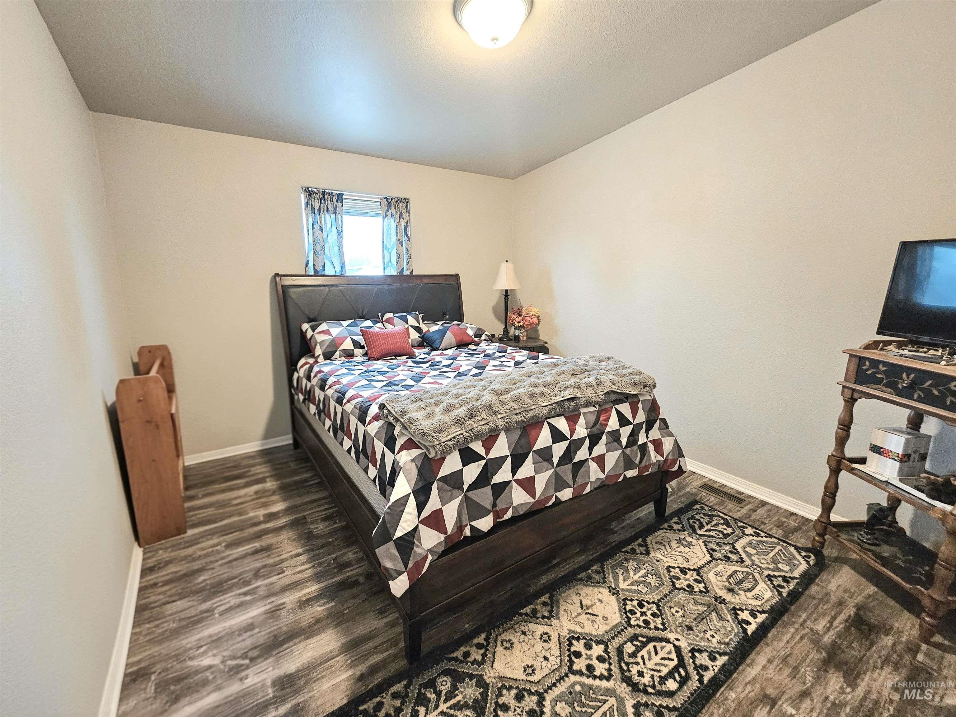 1335 Pound Lane, Clarkston, Washington 99403, 3 Bedrooms, 2 Bathrooms, Residential For Sale, Price $446,000,MLS 98971909