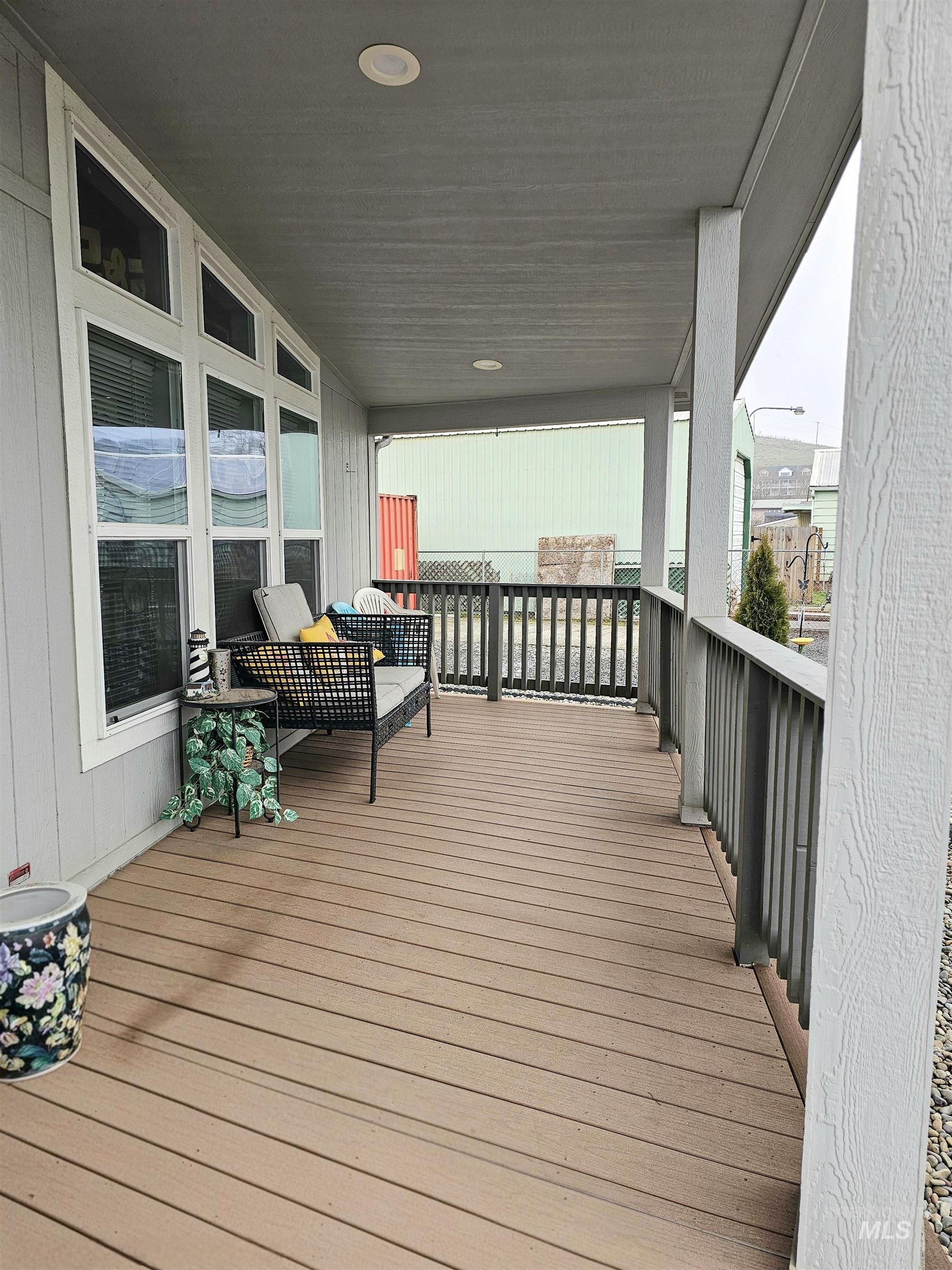 1335 Pound Lane, Clarkston, Washington 99403, 3 Bedrooms, 2 Bathrooms, Residential For Sale, Price $446,000,MLS 98971909