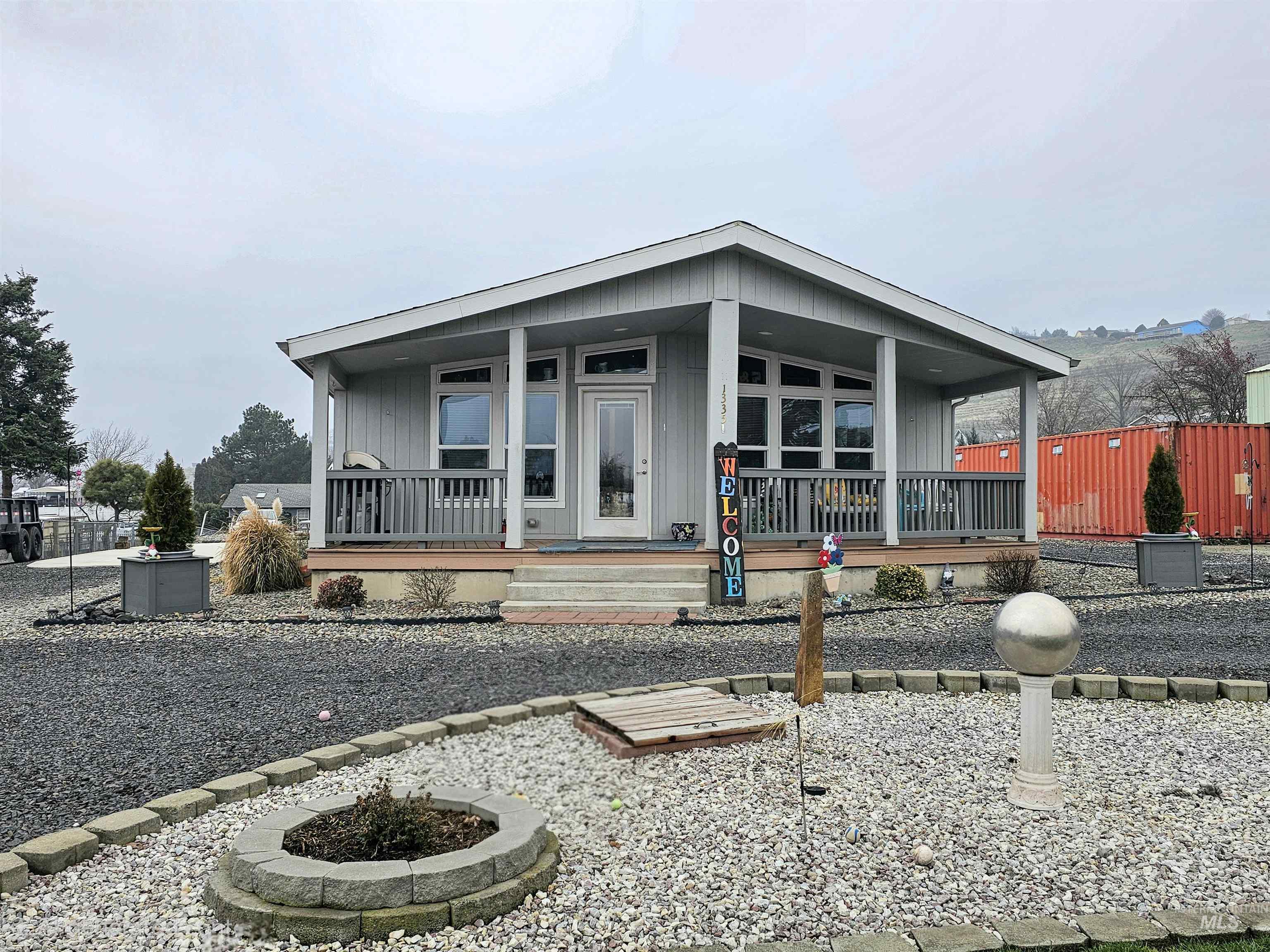 1335 Pound Lane, Clarkston, Washington 99403, 3 Bedrooms, 2 Bathrooms, Residential For Sale, Price $446,000,MLS 98971909