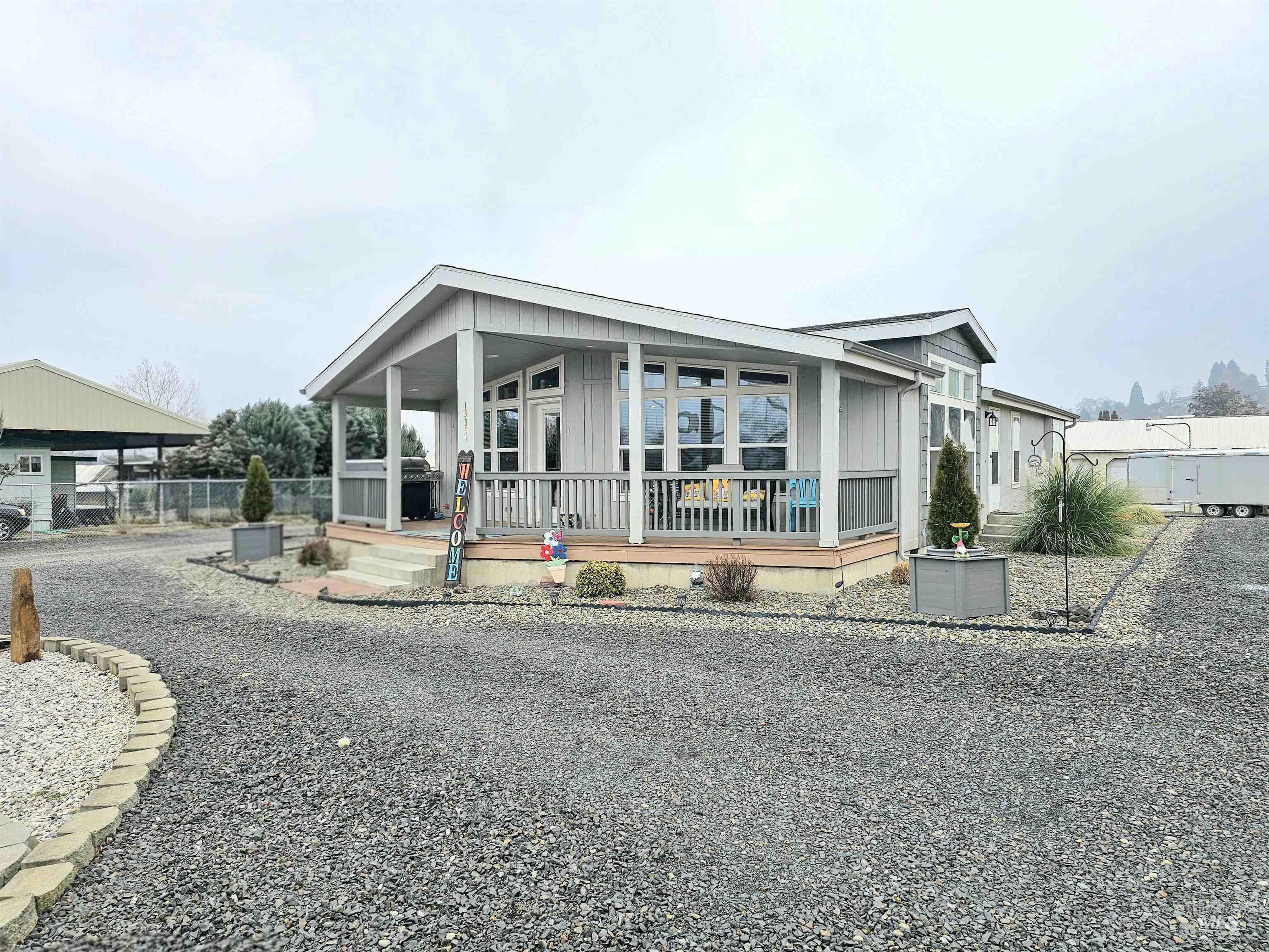 1335 Pound Lane, Clarkston, Washington 99403, 3 Bedrooms, 2 Bathrooms, Residential For Sale, Price $446,000,MLS 98971909