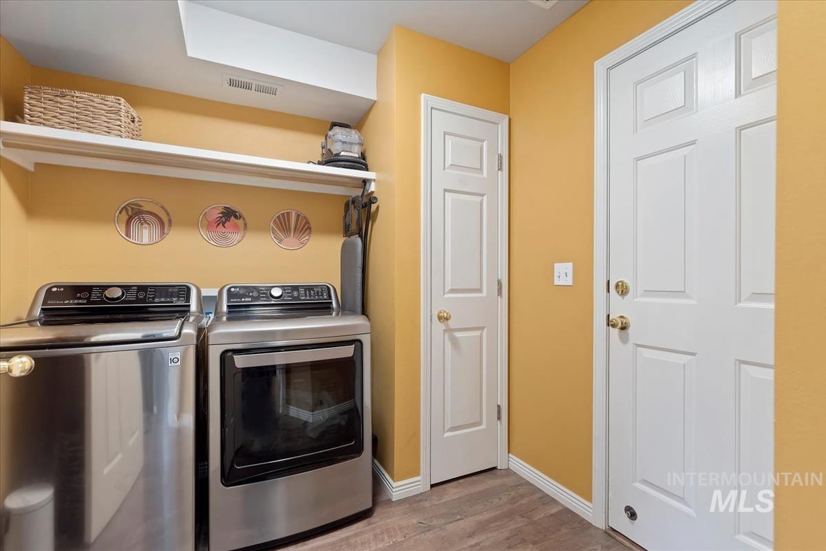 2652 N Bobcat Way, Meridian, Idaho 83646, 4 Bedrooms, 3 Bathrooms, Residential For Sale, Price $489,900,MLS 98971910