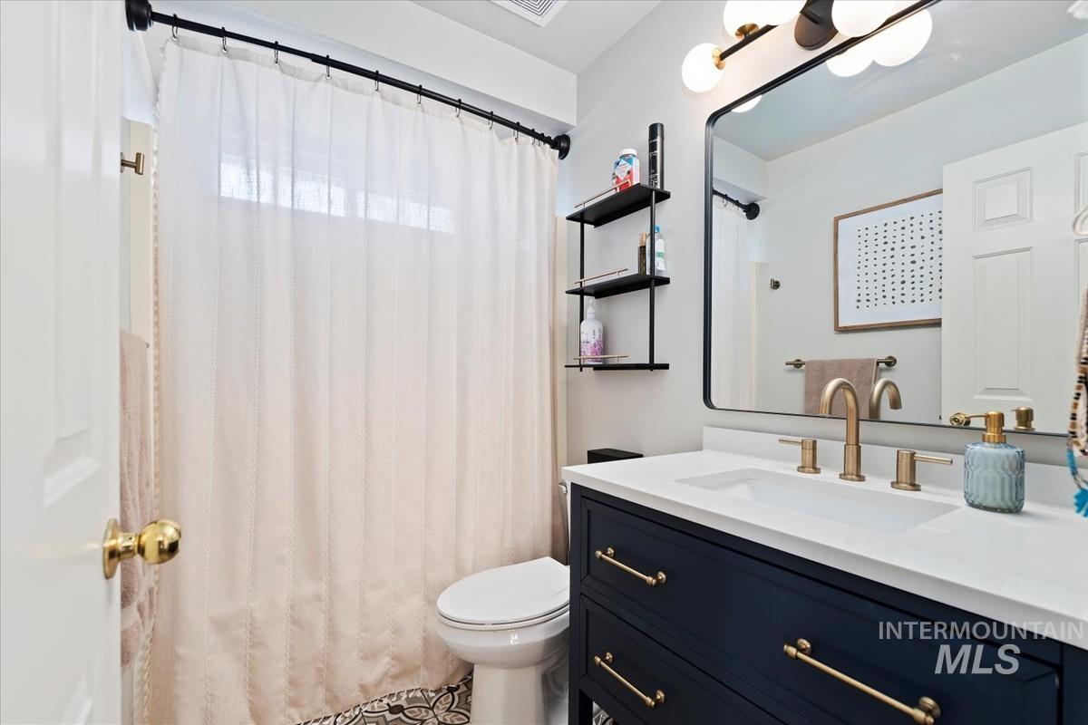 2652 N Bobcat Way, Meridian, Idaho 83646, 4 Bedrooms, 3 Bathrooms, Residential For Sale, Price $489,900,MLS 98971910