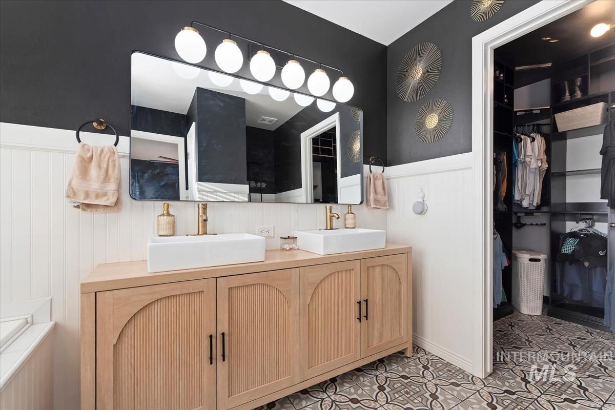 2652 N Bobcat Way, Meridian, Idaho 83646, 4 Bedrooms, 3 Bathrooms, Residential For Sale, Price $489,900,MLS 98971910